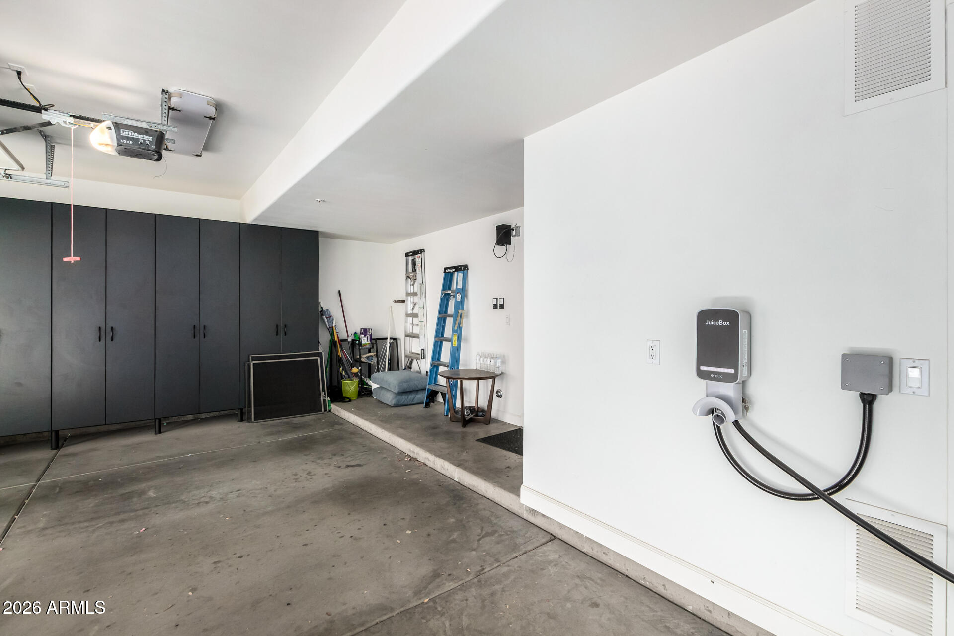 ARTESIA CONDOMINIUMS - Residential
