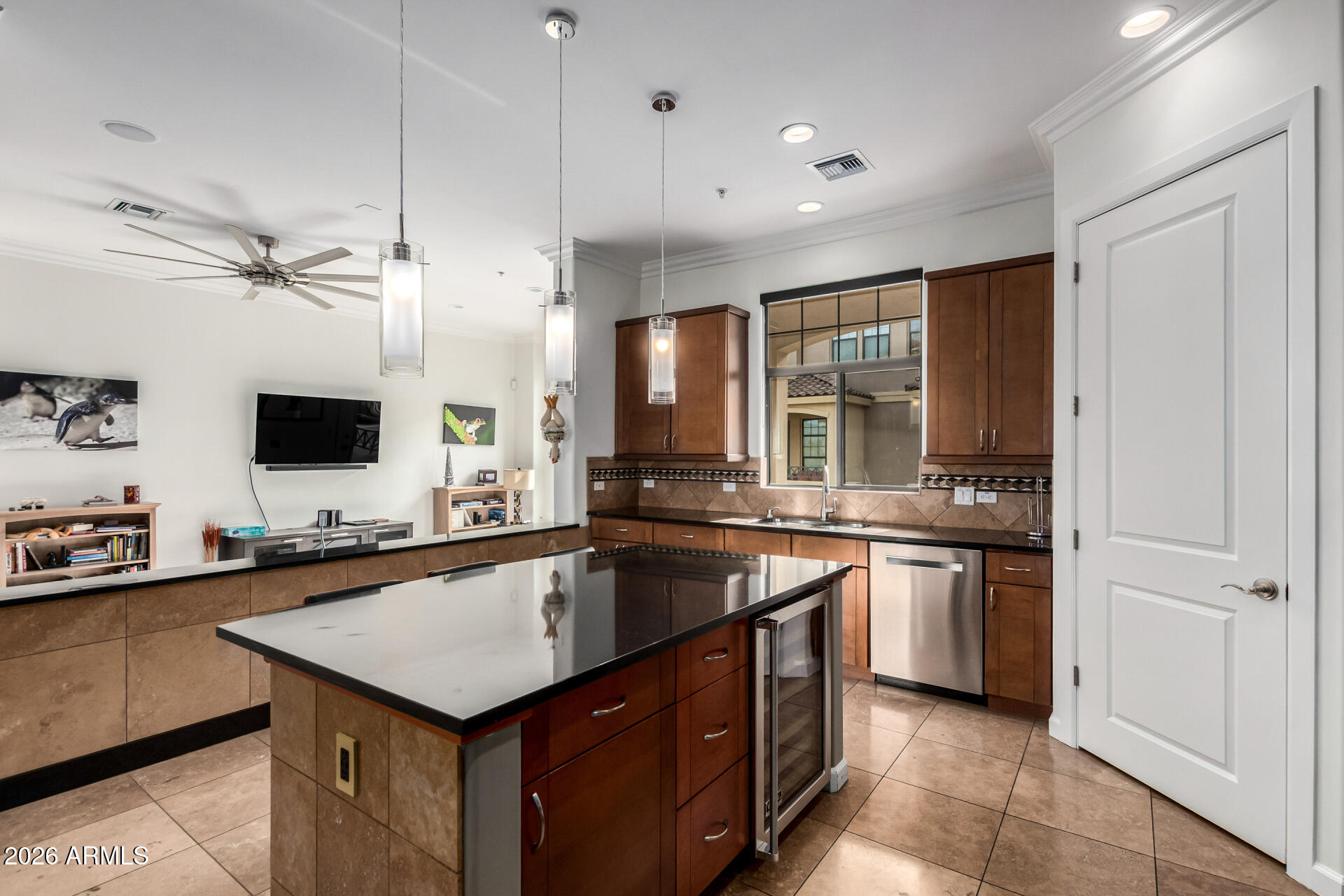 ARTESIA CONDOMINIUMS - Residential