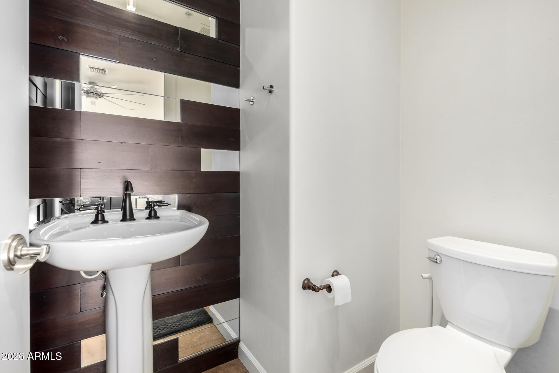 ARTESIA CONDOMINIUMS - Residential