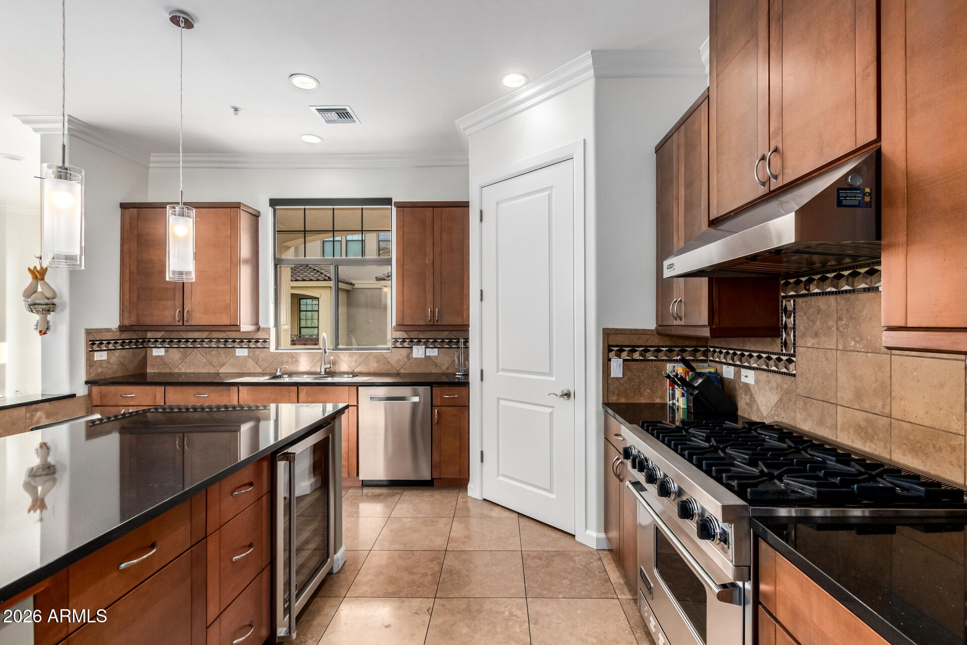 ARTESIA CONDOMINIUMS - Residential