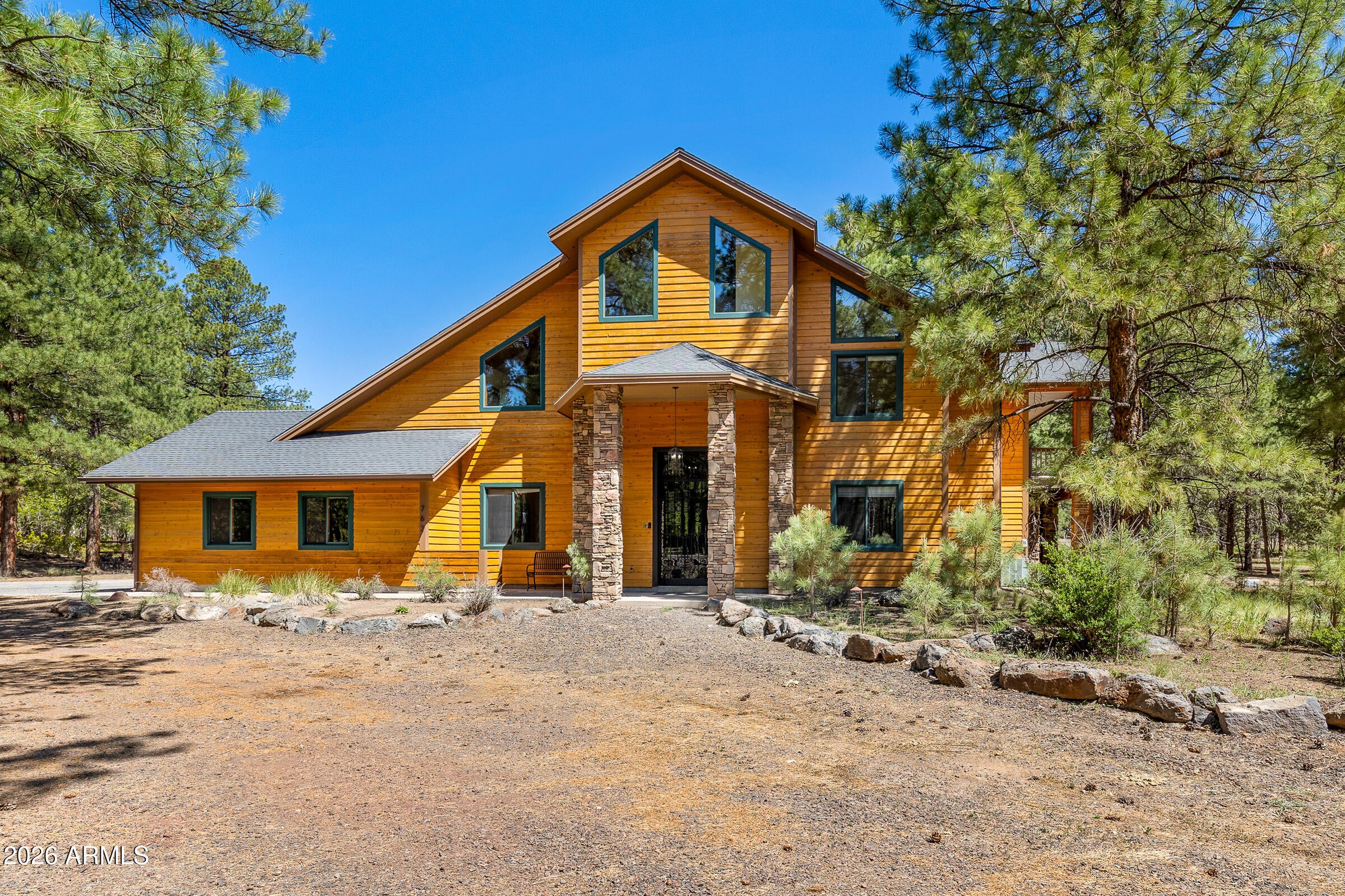 763 E FLAT ROCK Ridge