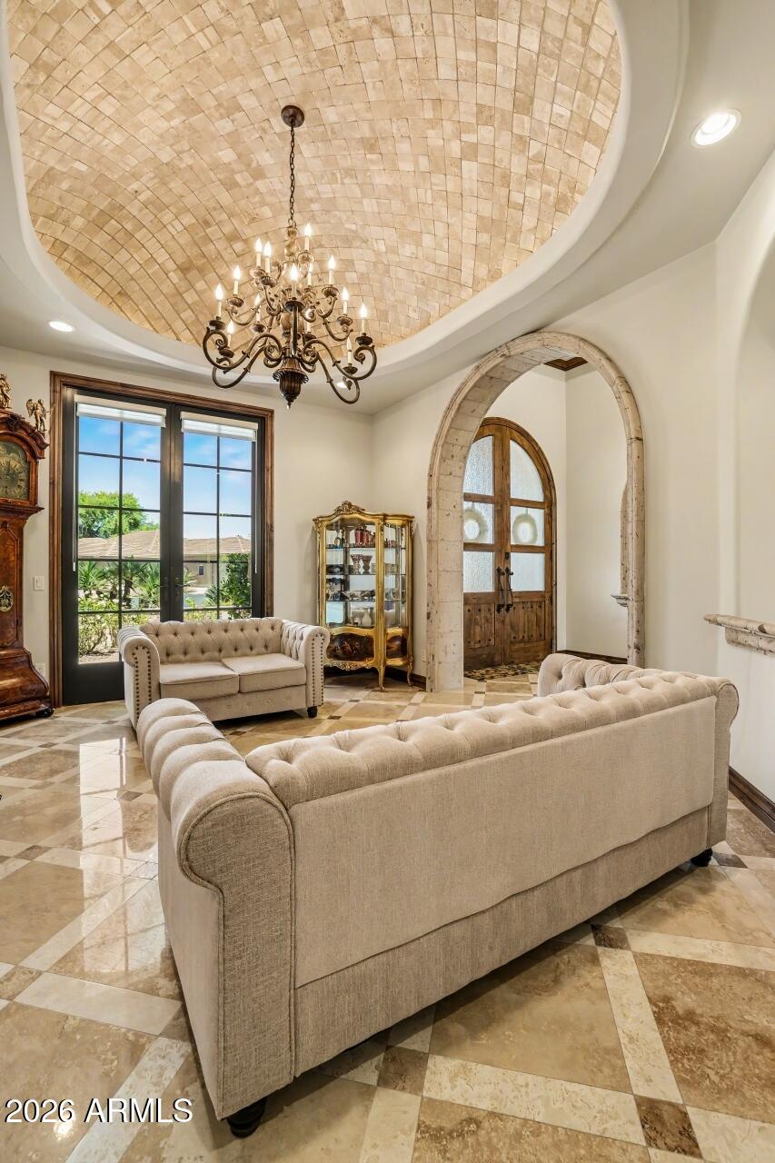 VISTA ESTANCIA - Residential