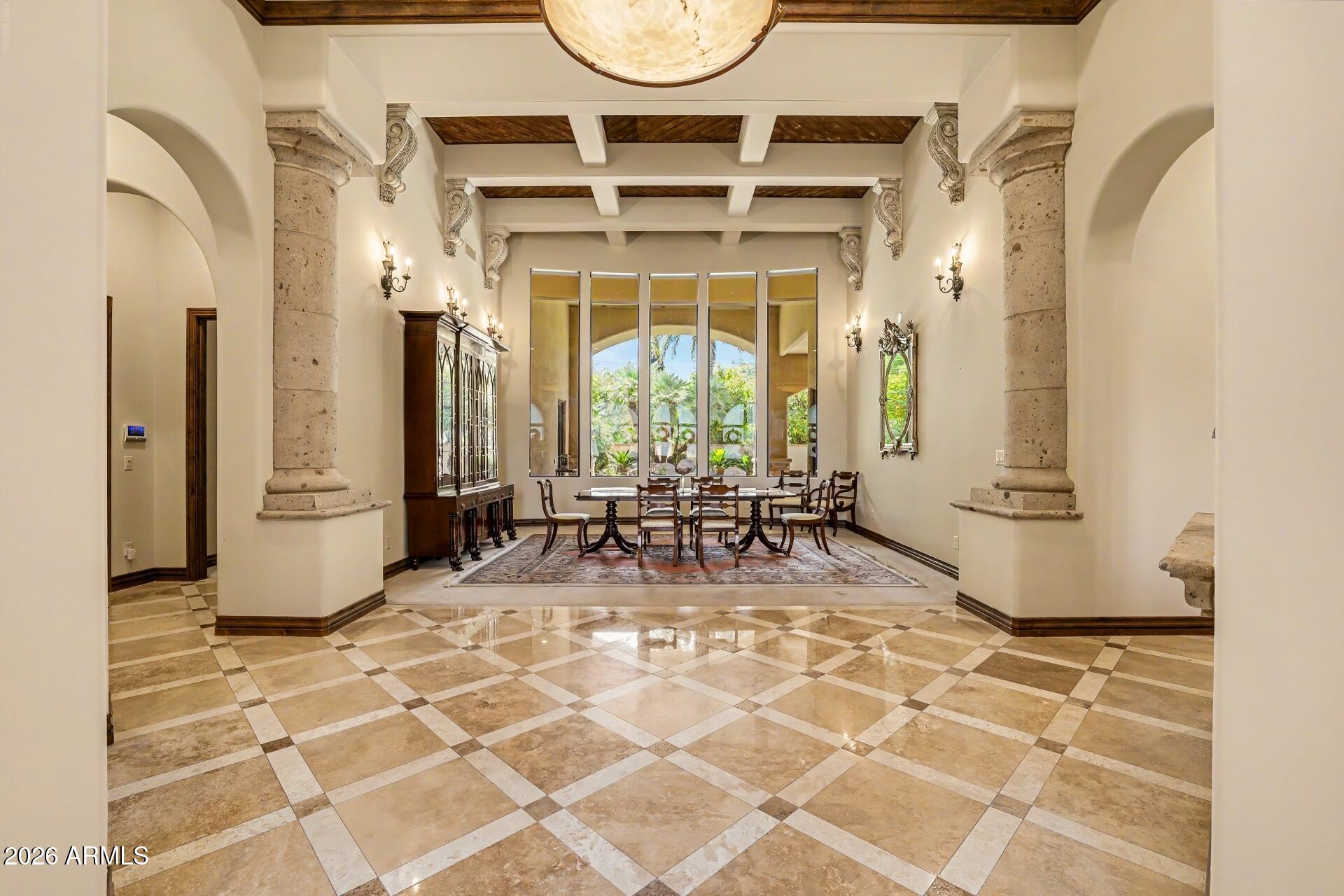 VISTA ESTANCIA - Residential