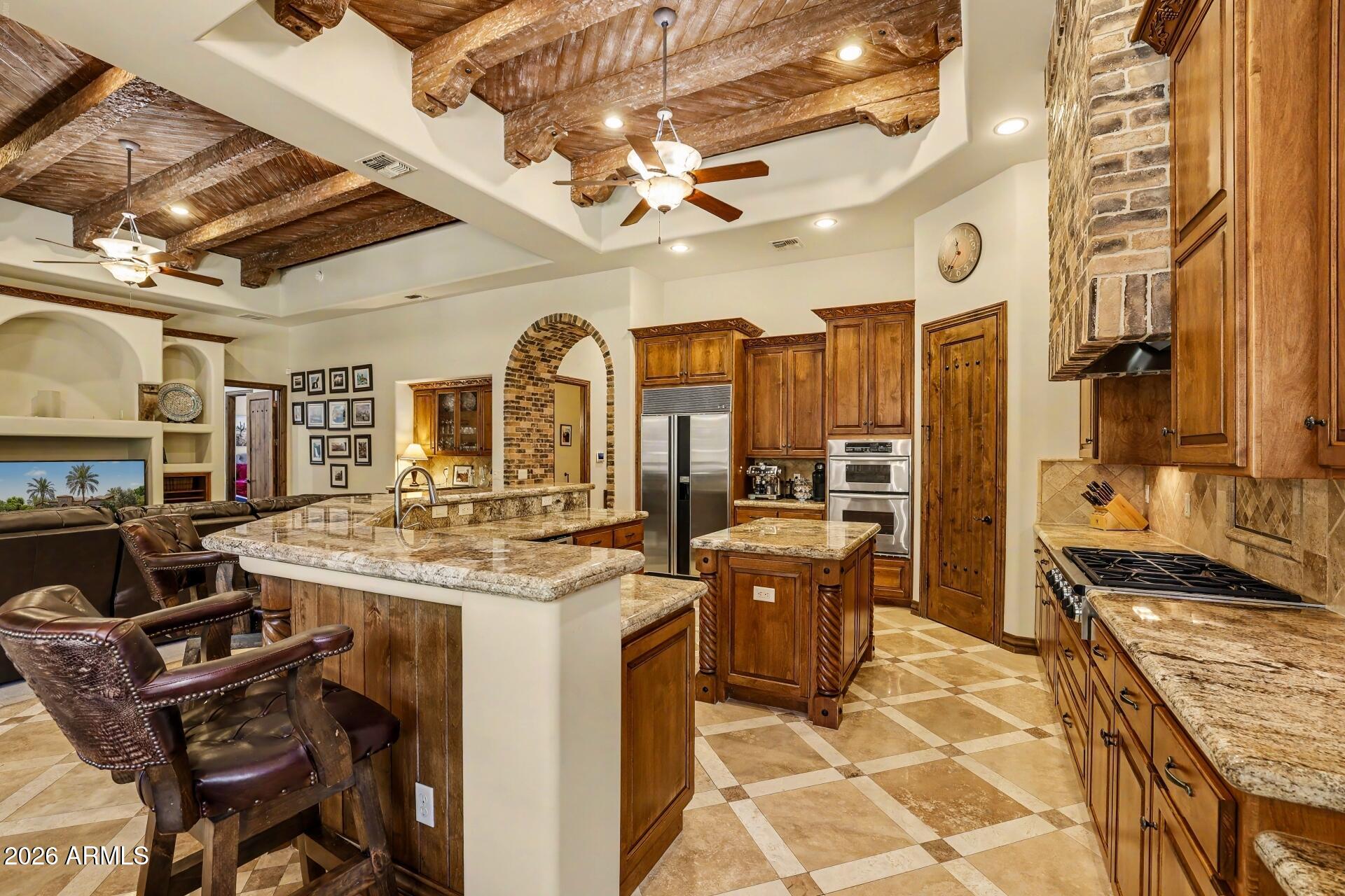 VISTA ESTANCIA - Residential