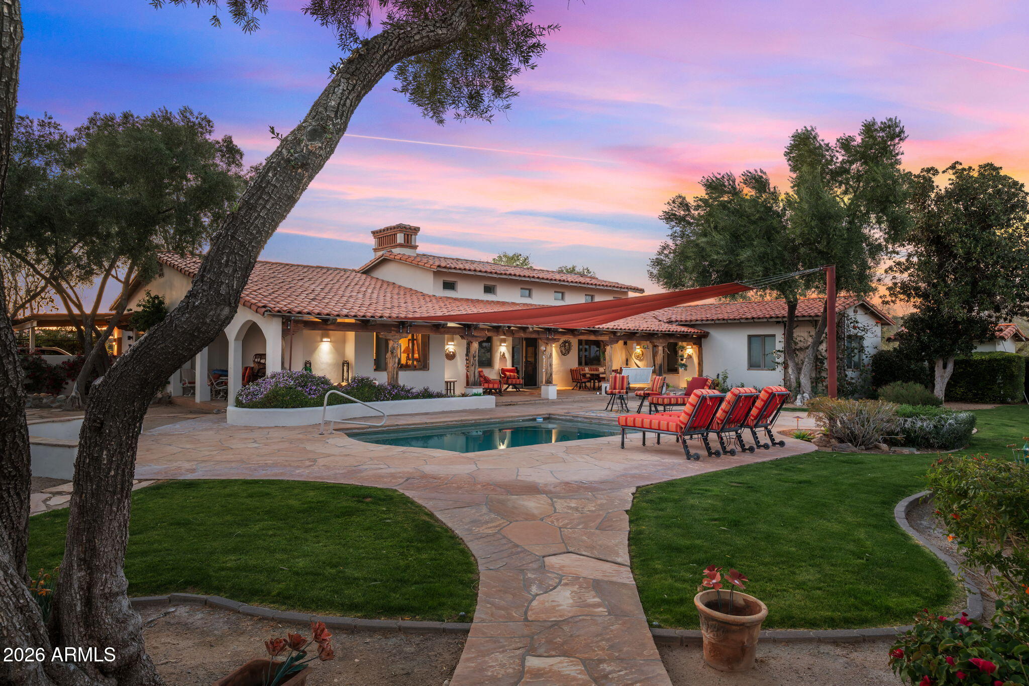 18210 W Moonlight Mesa Road