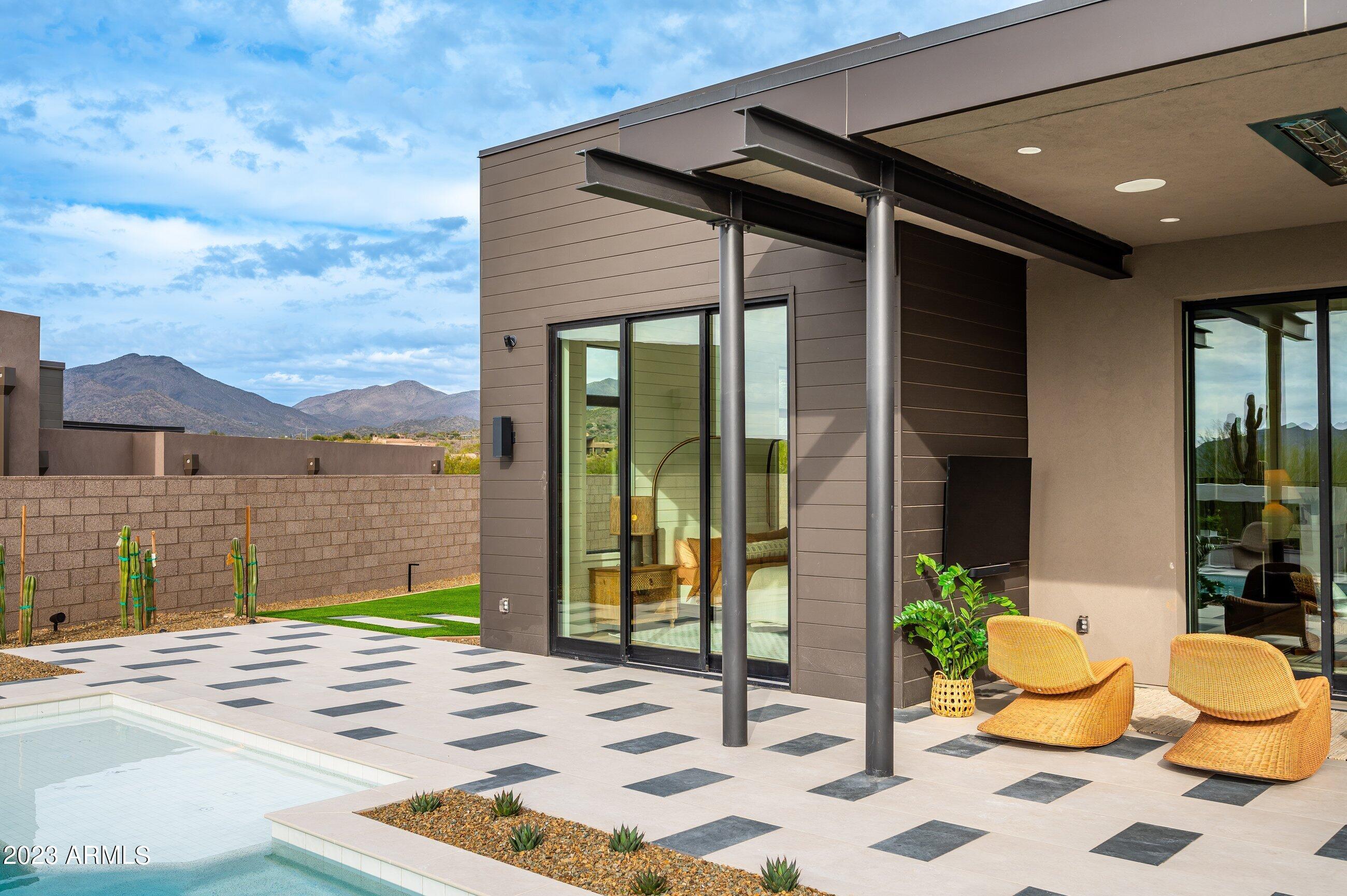 DESERT MOUNTAIN - Residential
