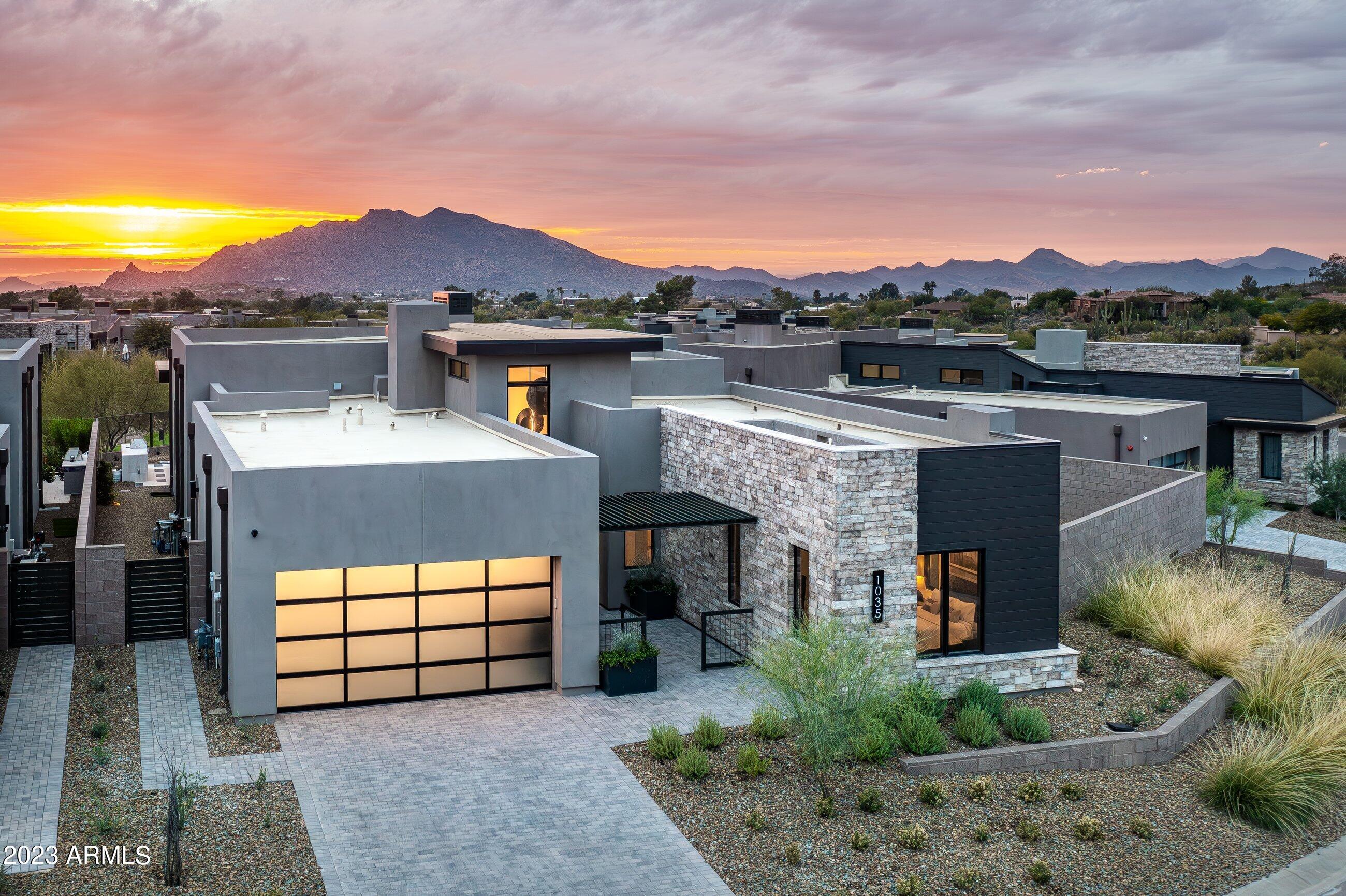 DESERT MOUNTAIN - Residential