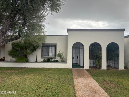 8237 E ROSE LN, SCOTTSDALE, AZ 85250 - Image 4f06c85a7f4fc197e98ec7ba2ba6b0f7/1429490412