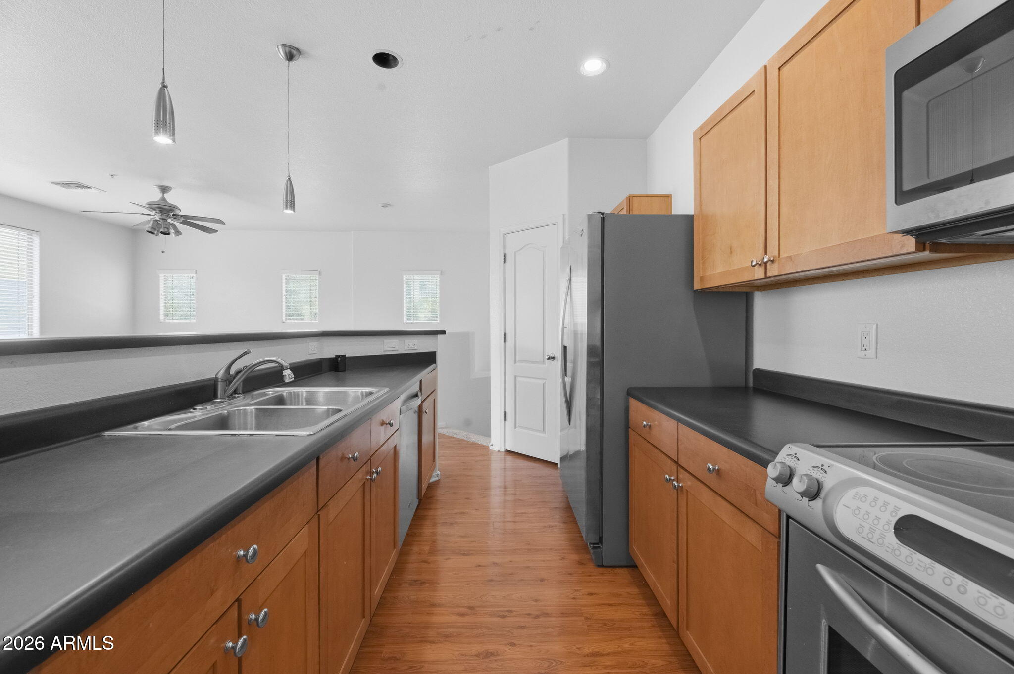 1250 S RIALTO Drive 59