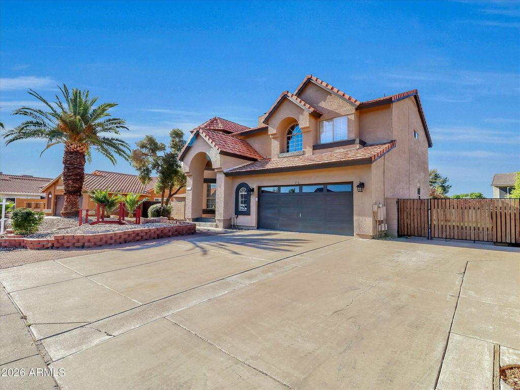 Photo of 7121 W Windrose Drive, Peoria, AZ 85381 (MLS # 7021151)