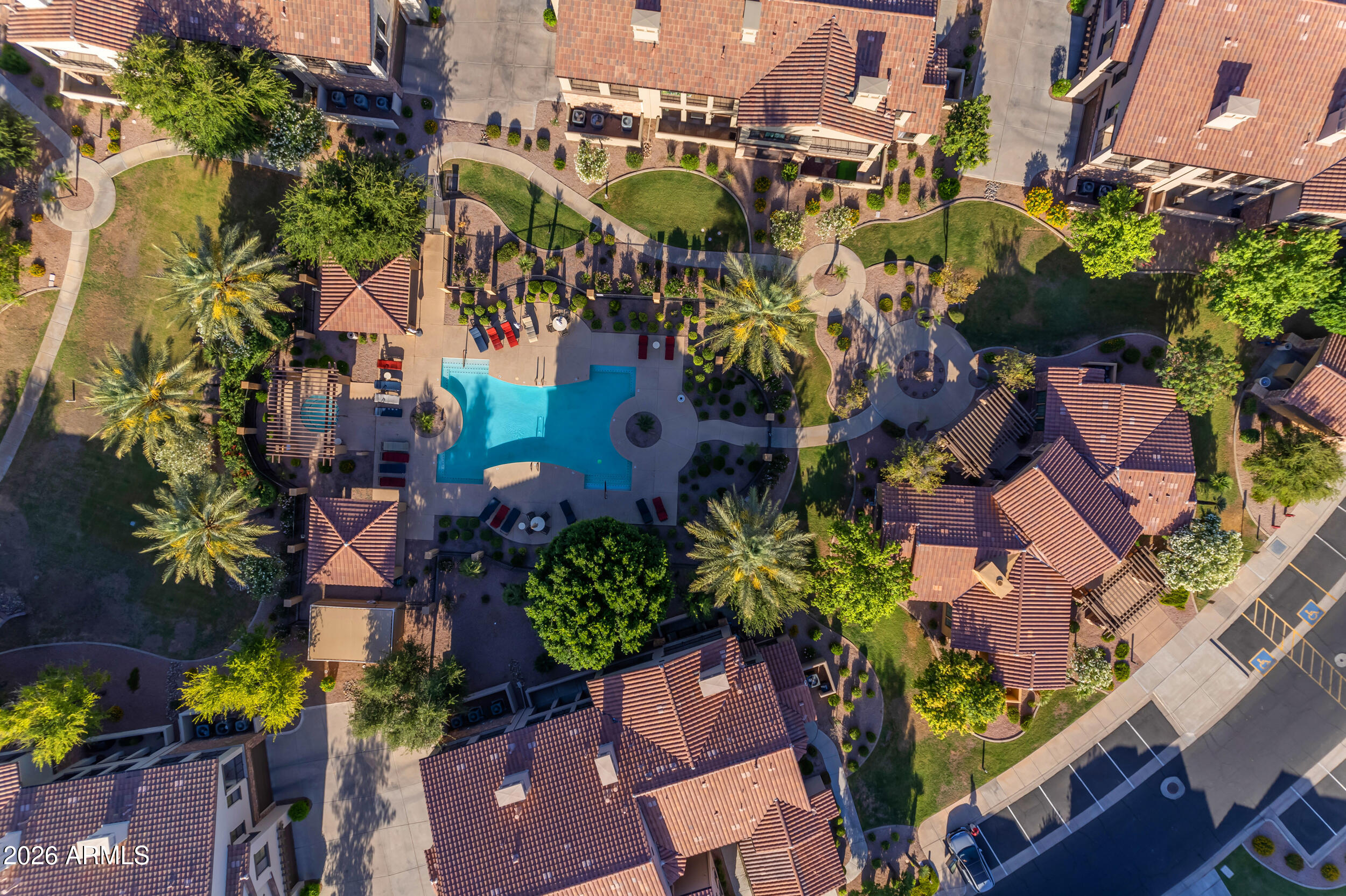 SERENITY SHORES CONDOMINIUM AT FULTON RANCH - Residential