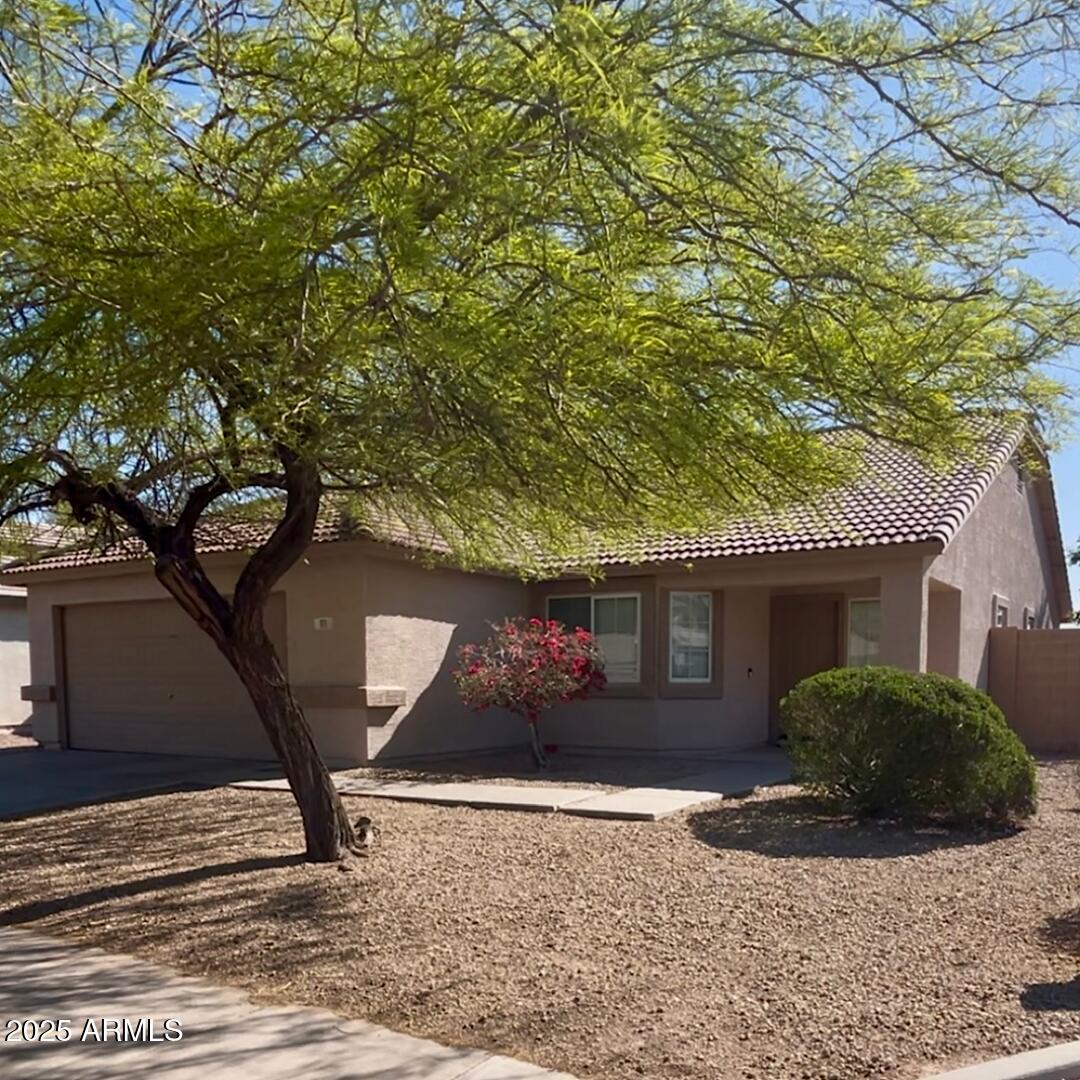 Goodyear, Arizona 85338, United States, 4 Bedrooms Bedrooms, ,2 BathroomsBathrooms,Residential,Pending,113932