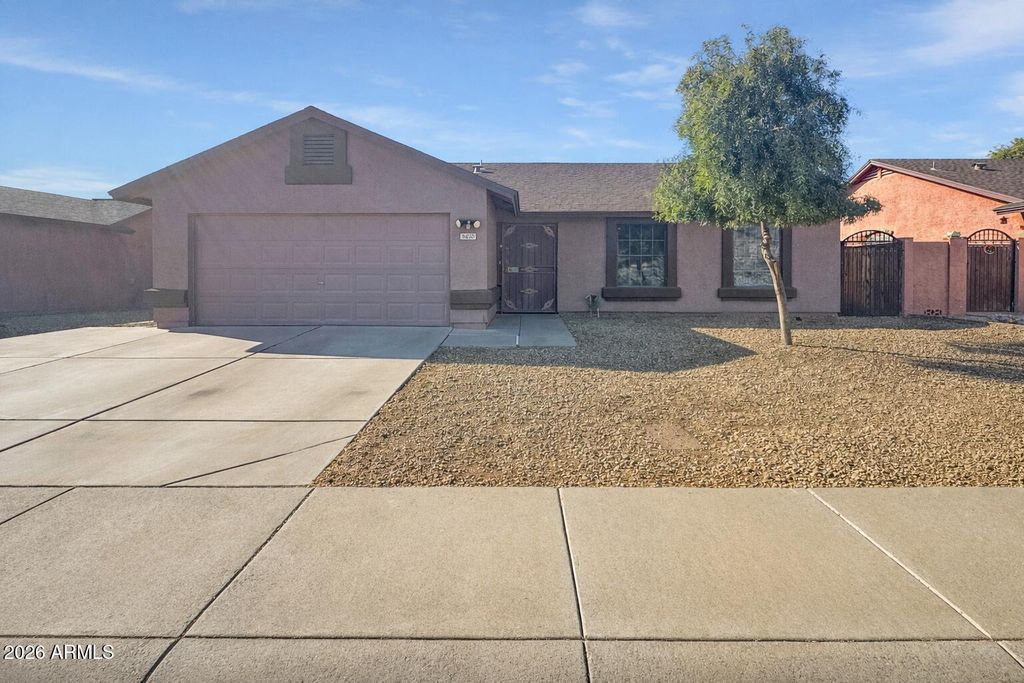 Photo of 5610 N 74th Avenue, Glendale, AZ 85303 (MLS # 6976424)