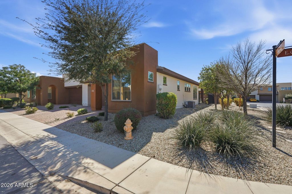 Photo of 847 E Cereus Pass, Queen Creek, AZ 85140 (MLS # 6995084)