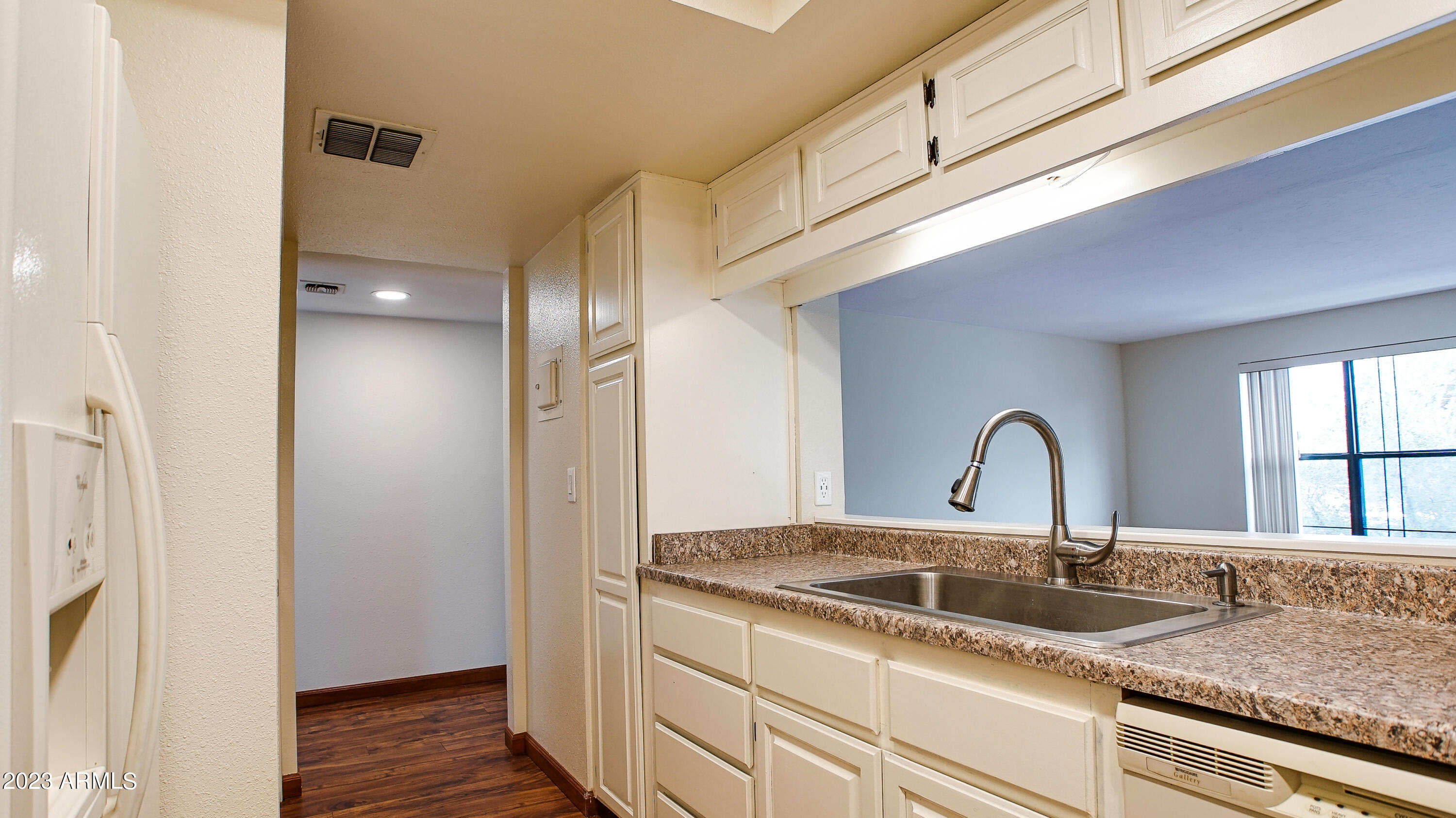 5136 N 31st Place 631