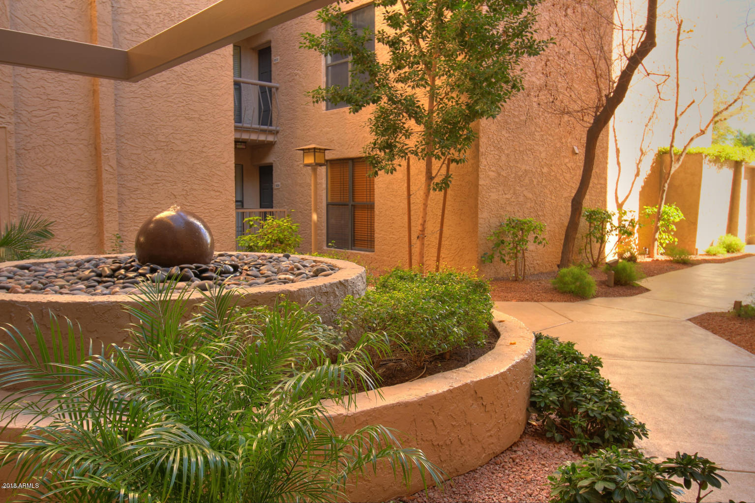 Phoenix, Arizona 85016, United States, 2 Bedrooms Bedrooms, ,2 BathroomsBathrooms,Residential,Active,92181