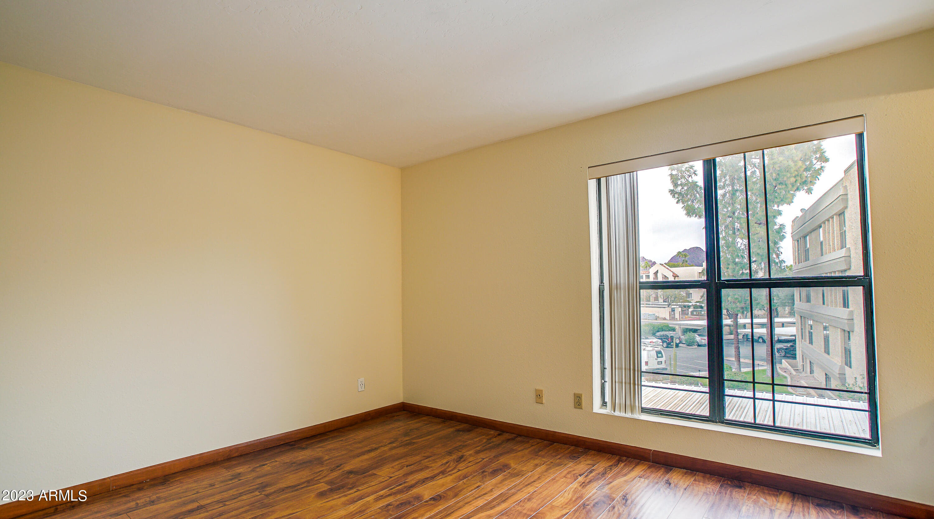 Phoenix, Arizona 85016, United States, 2 Bedrooms Bedrooms, ,2 BathroomsBathrooms,Residential,Active,92181