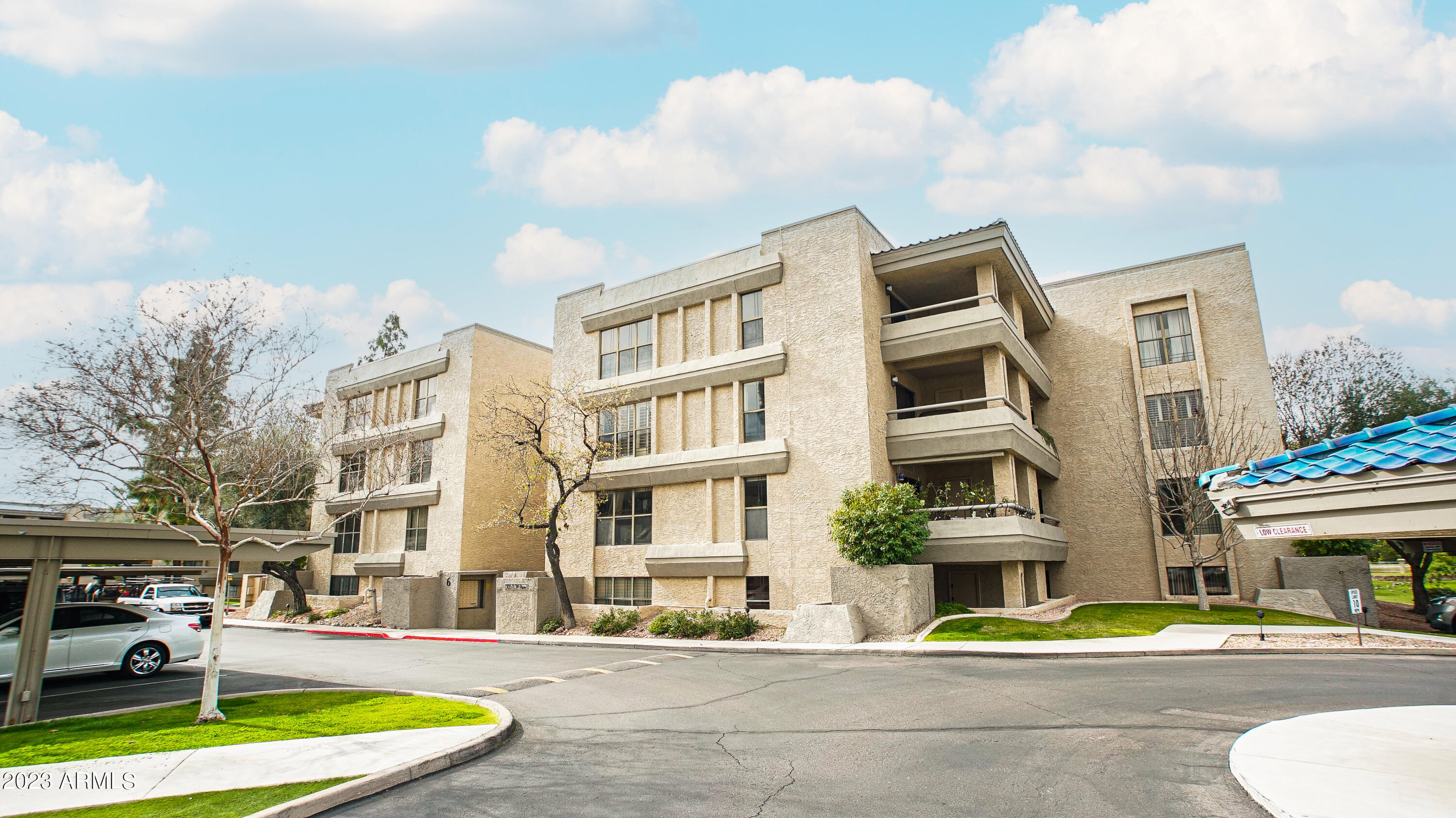 5136 N 31st Place 631