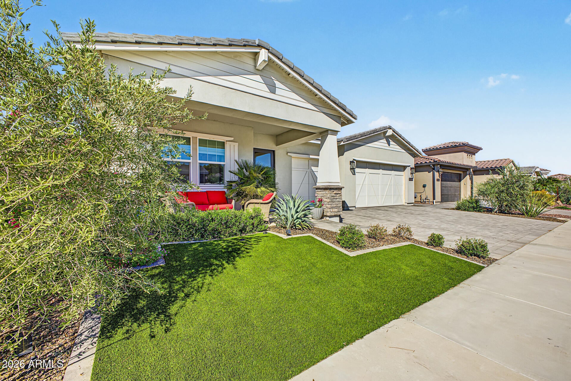 17440 W CARLISLE Drive