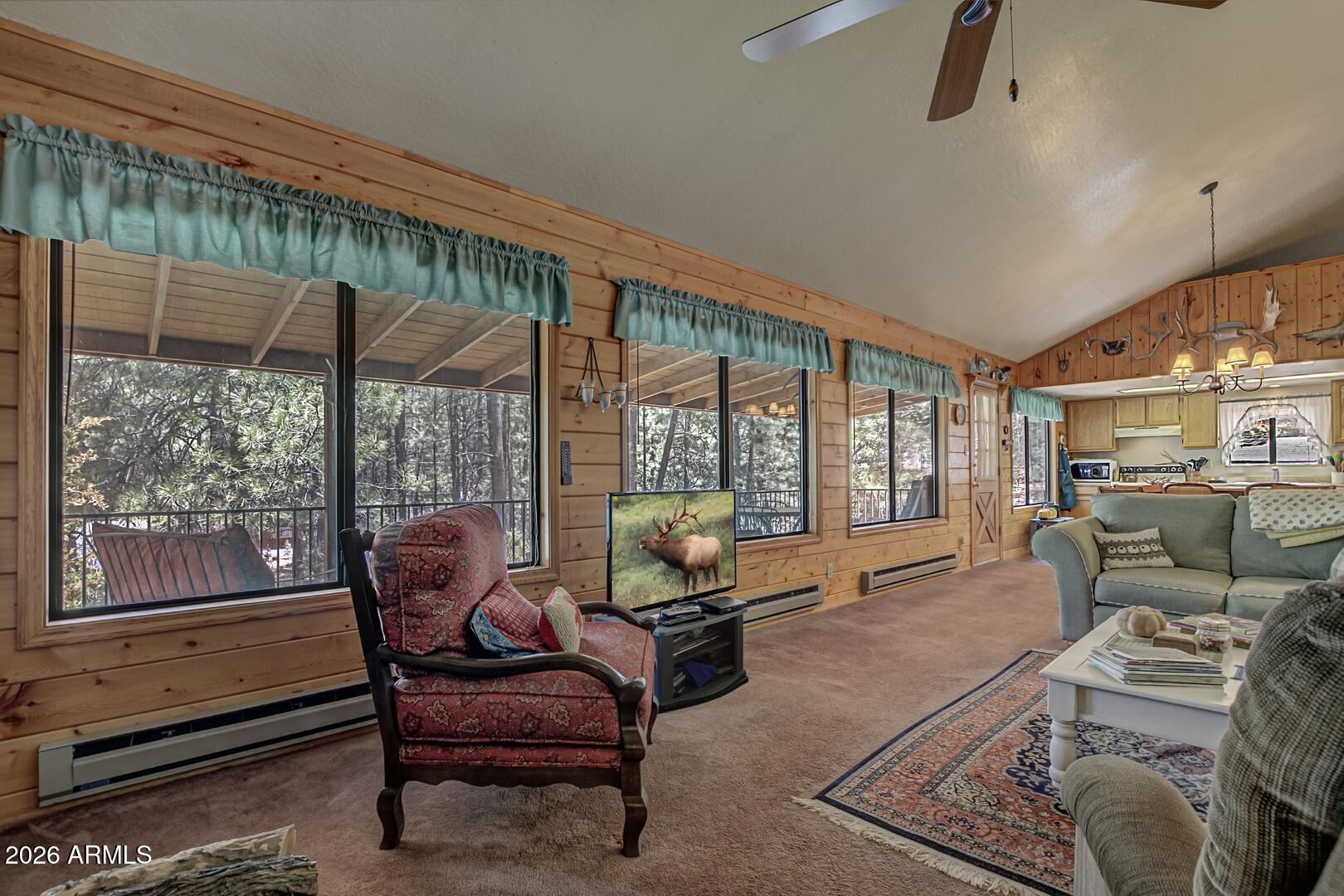 8148 W Bonnie Brae Drive