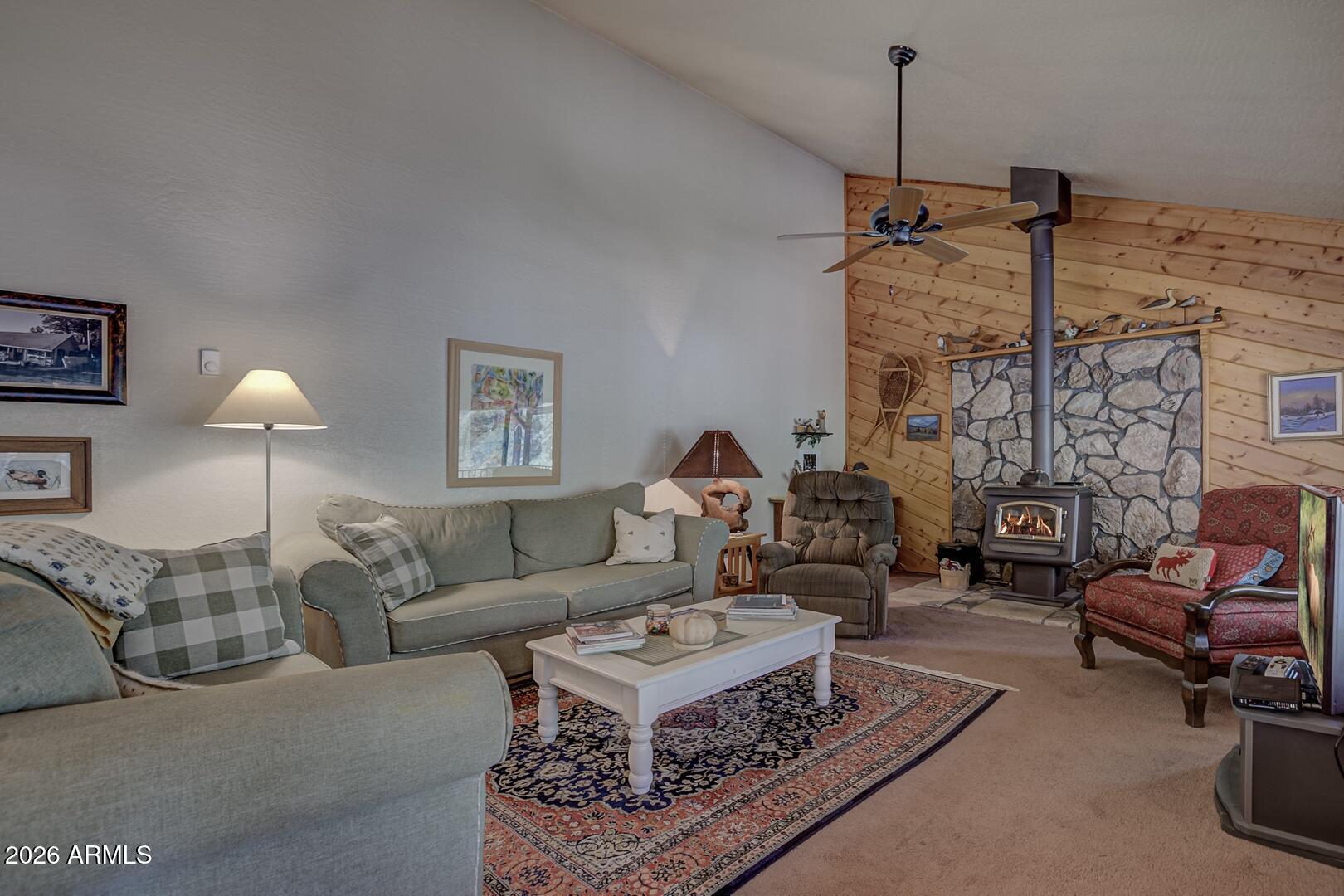 8148 W Bonnie Brae Drive