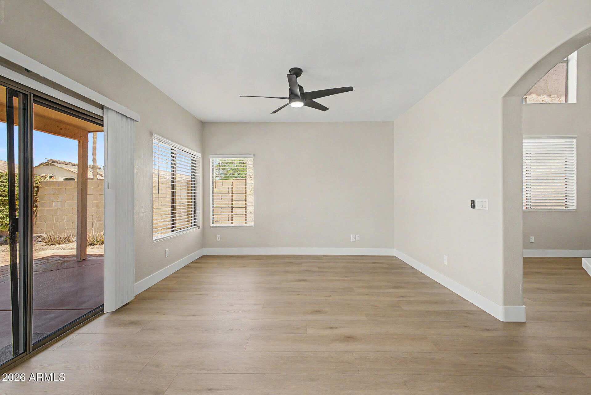 10106 E CARMEL Avenue