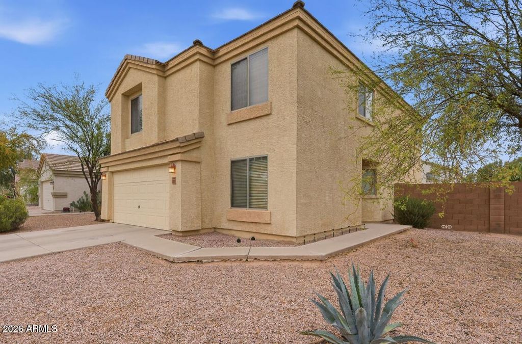 Photo of 43752 W Arizona Avenue, Maricopa, AZ 85138 (MLS # 6996305)