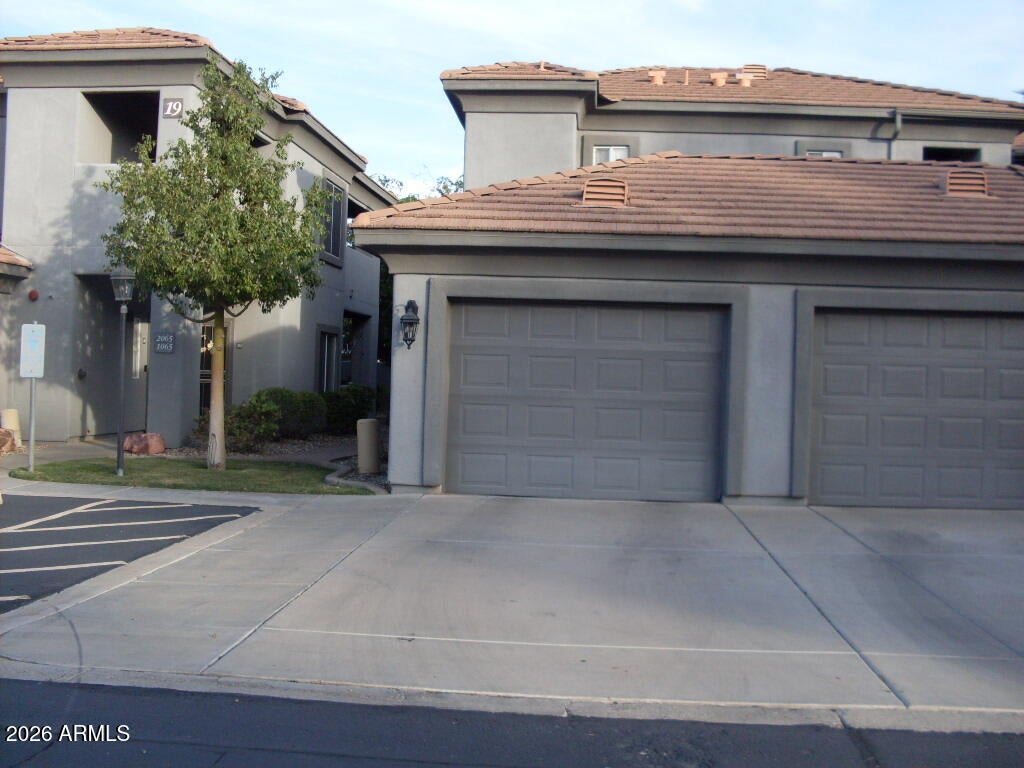 Photo of 7401 W Arrowhead Clubhouse Drive #1001, Glendale, AZ 85308 (MLS # 7089320)
