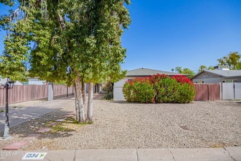 1334 W SELLS Drive Phoenix AZ 85013