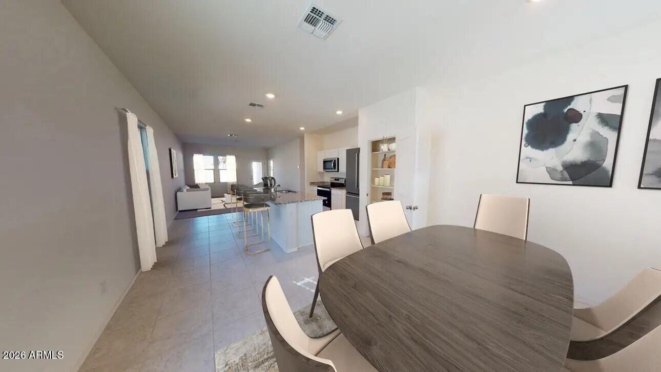 24125 W HUNTINGTON Drive