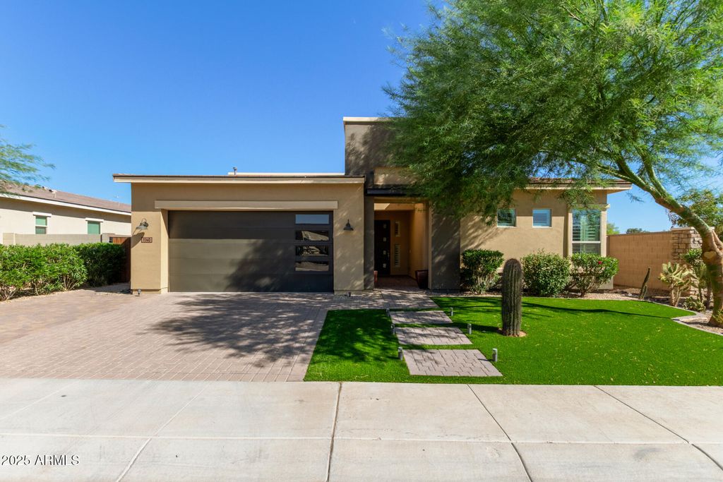 Photo of 1140 E Cherrywood Place, Chandler, AZ 85249 (MLS # 6922621)