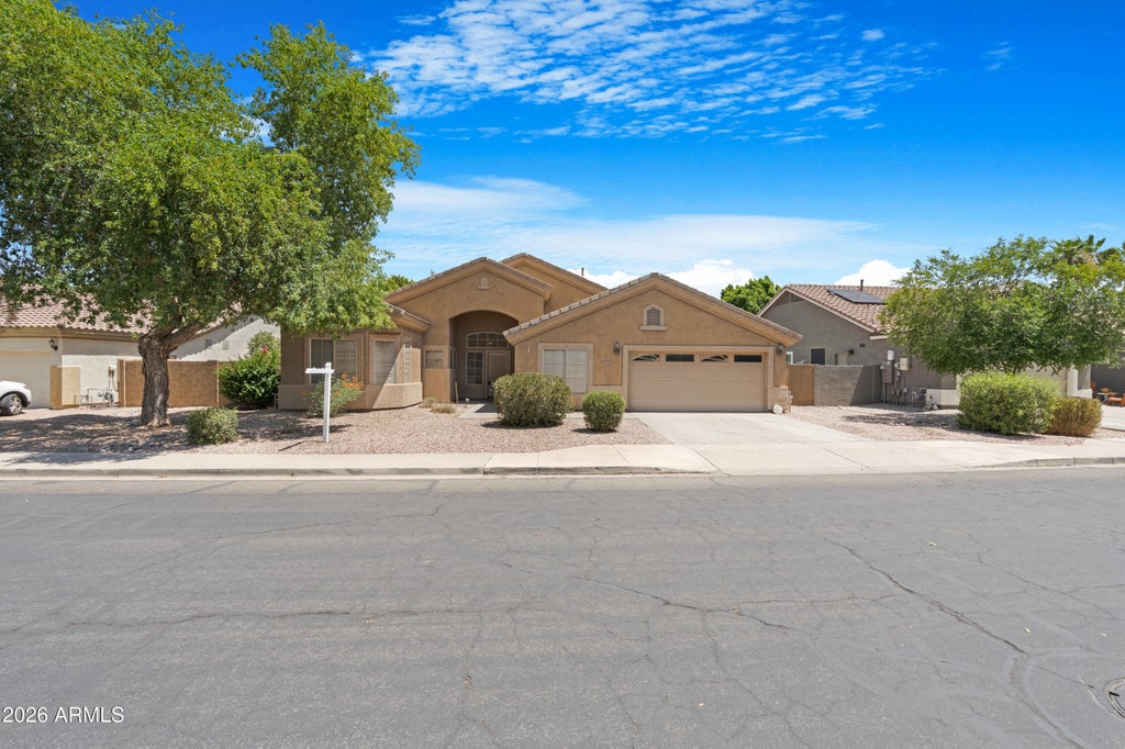 Photo of 9820 E Nopal Avenue, Mesa, AZ 85209 (MLS # 7030870)