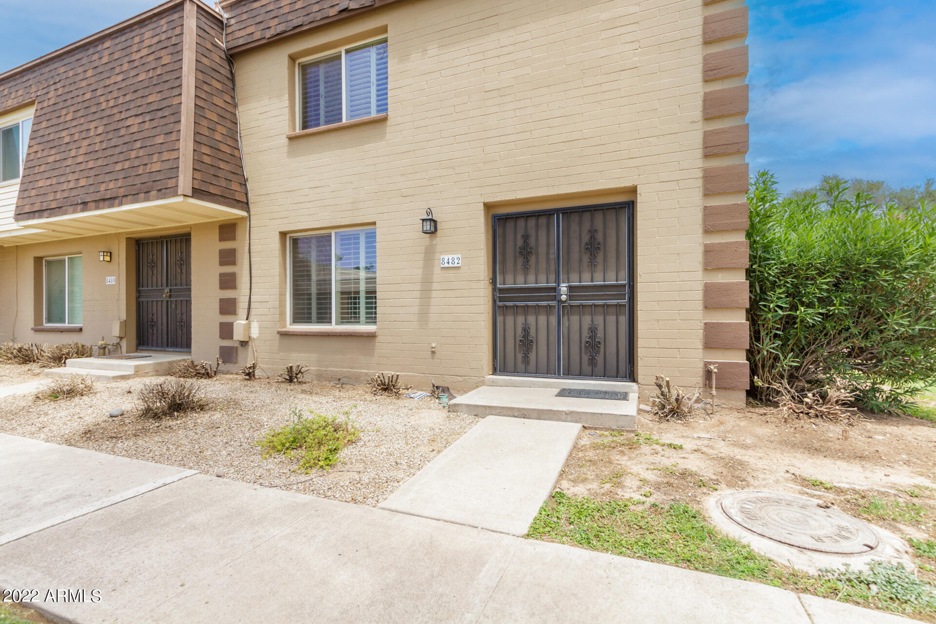 8482 E CHAPARRAL Road