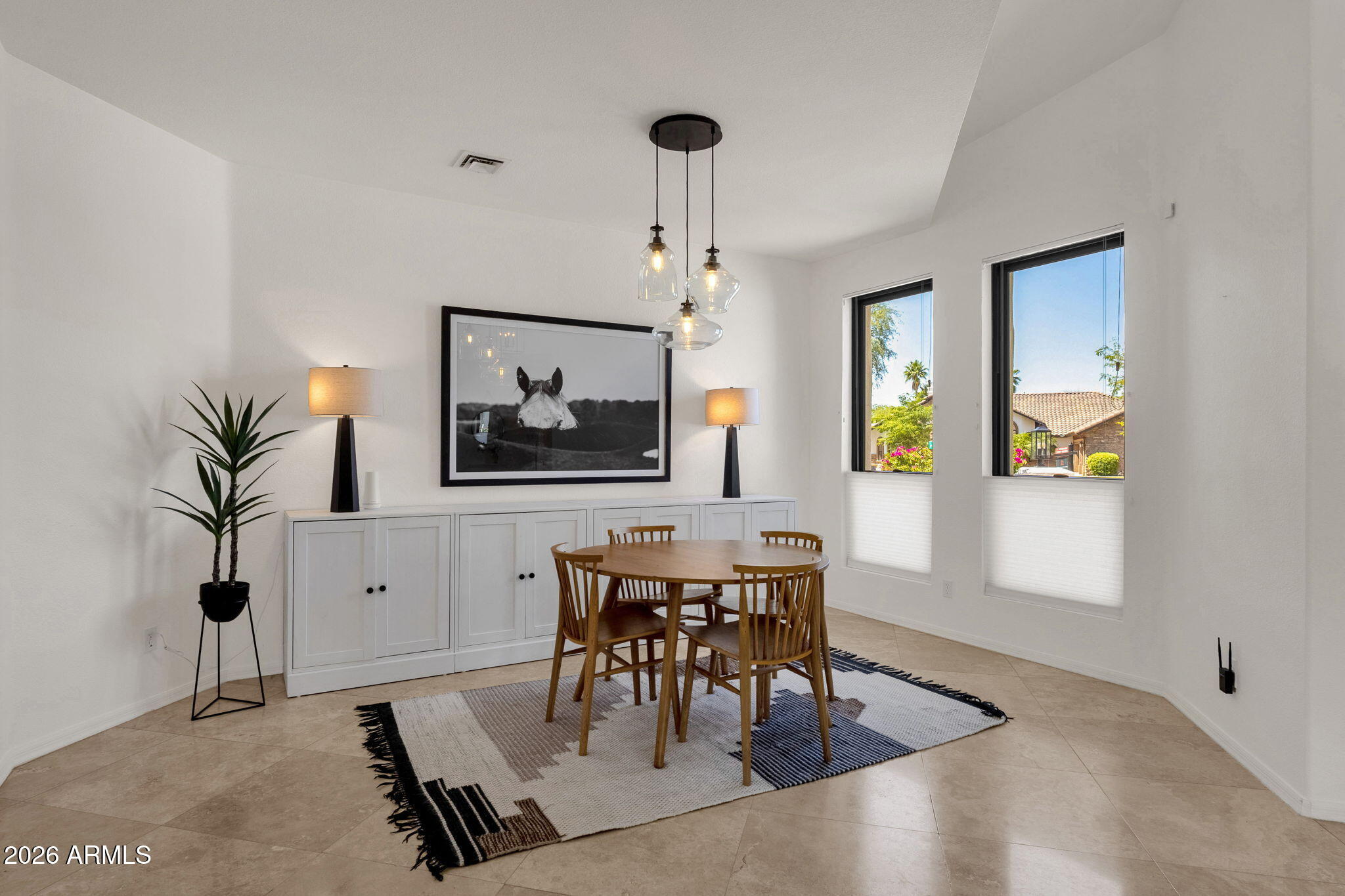 10845 E POINSETTIA Drive