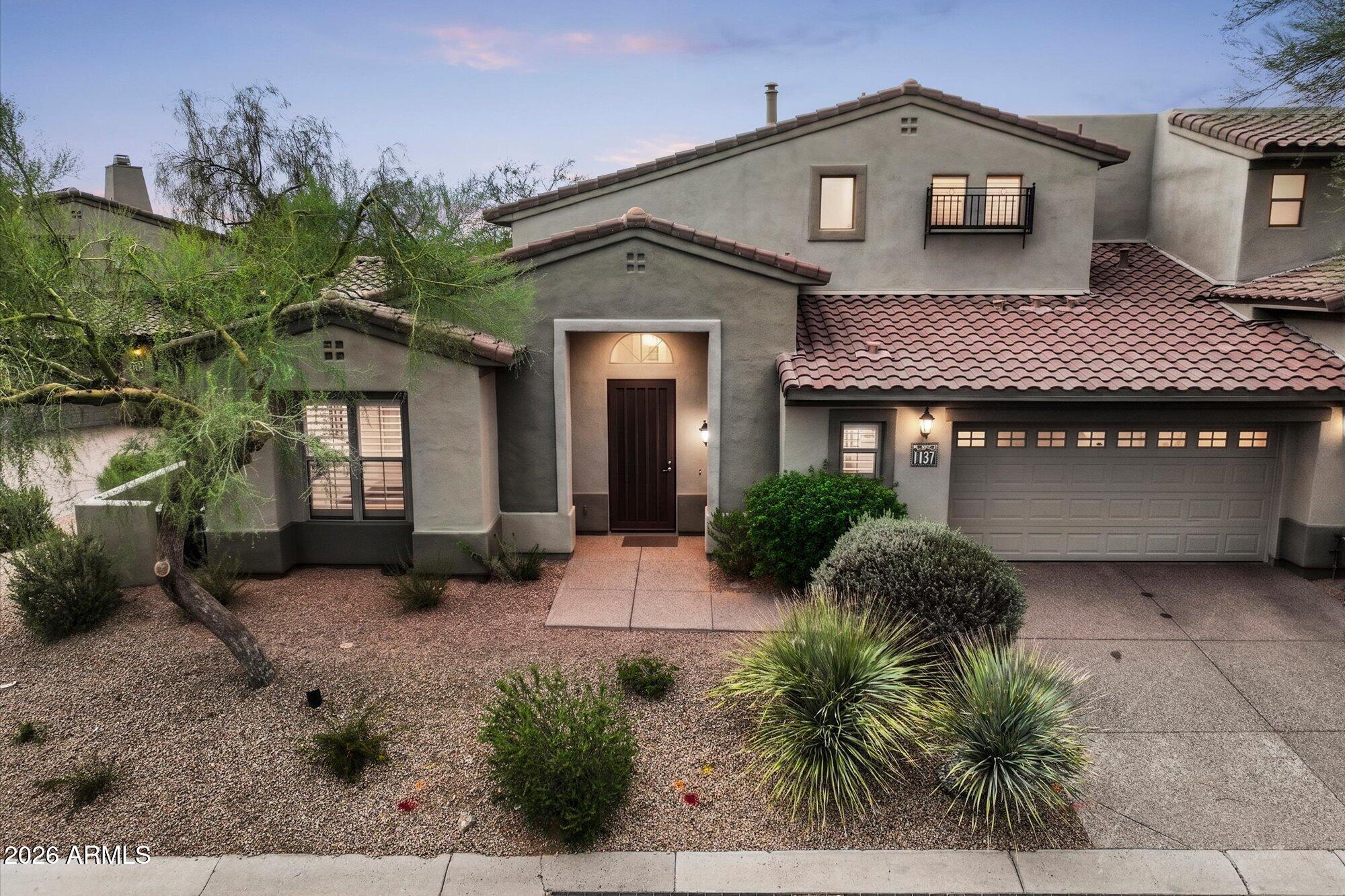 20802 N GRAYHAWK Drive 1137