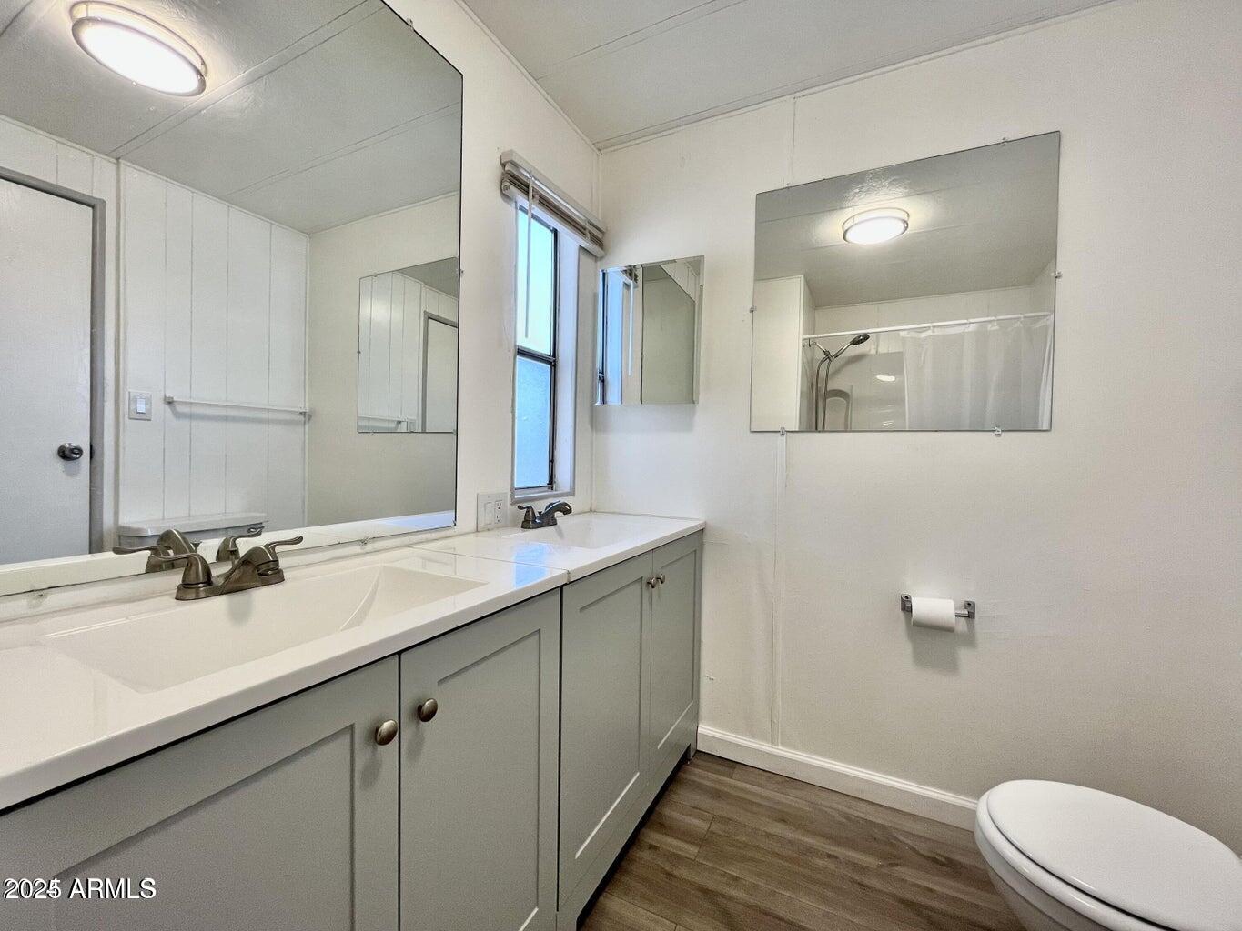 2609 W SOUTHERN Avenue 400