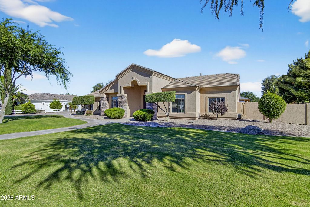 Photo of 20970 E Excelsior Avenue, Queen Creek, AZ 85142 (MLS # 7009993)