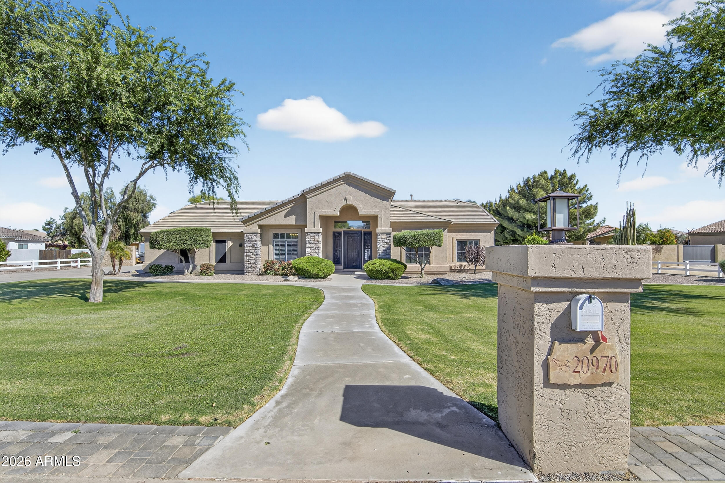 20970 E EXCELSIOR Avenue