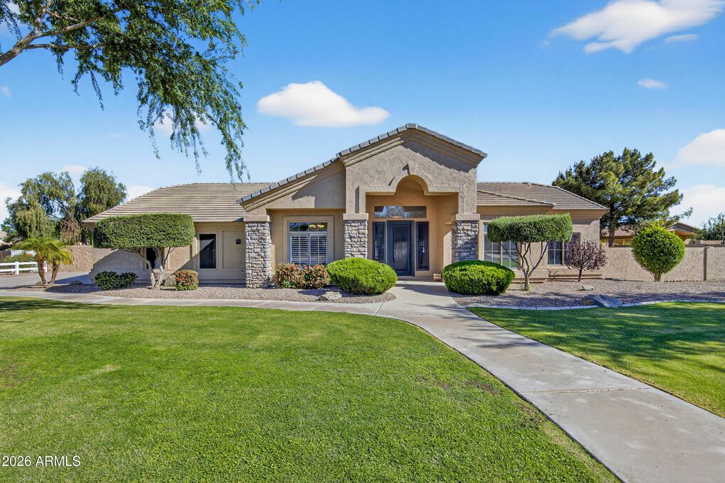 Photo of 20970 E Excelsior Avenue, Queen Creek, AZ 85142 (MLS # 7009993)