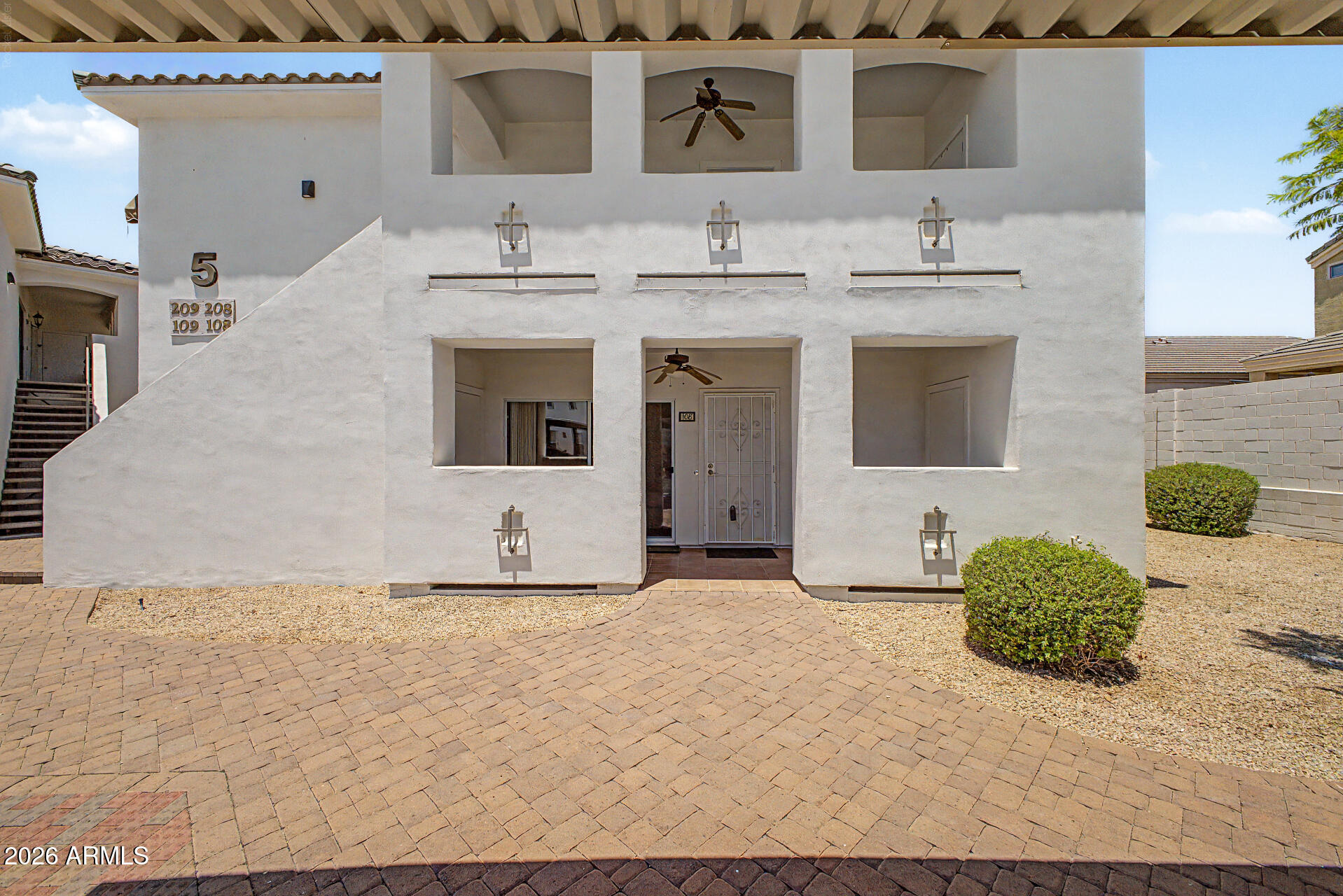 2950 W LOUISE Drive 108