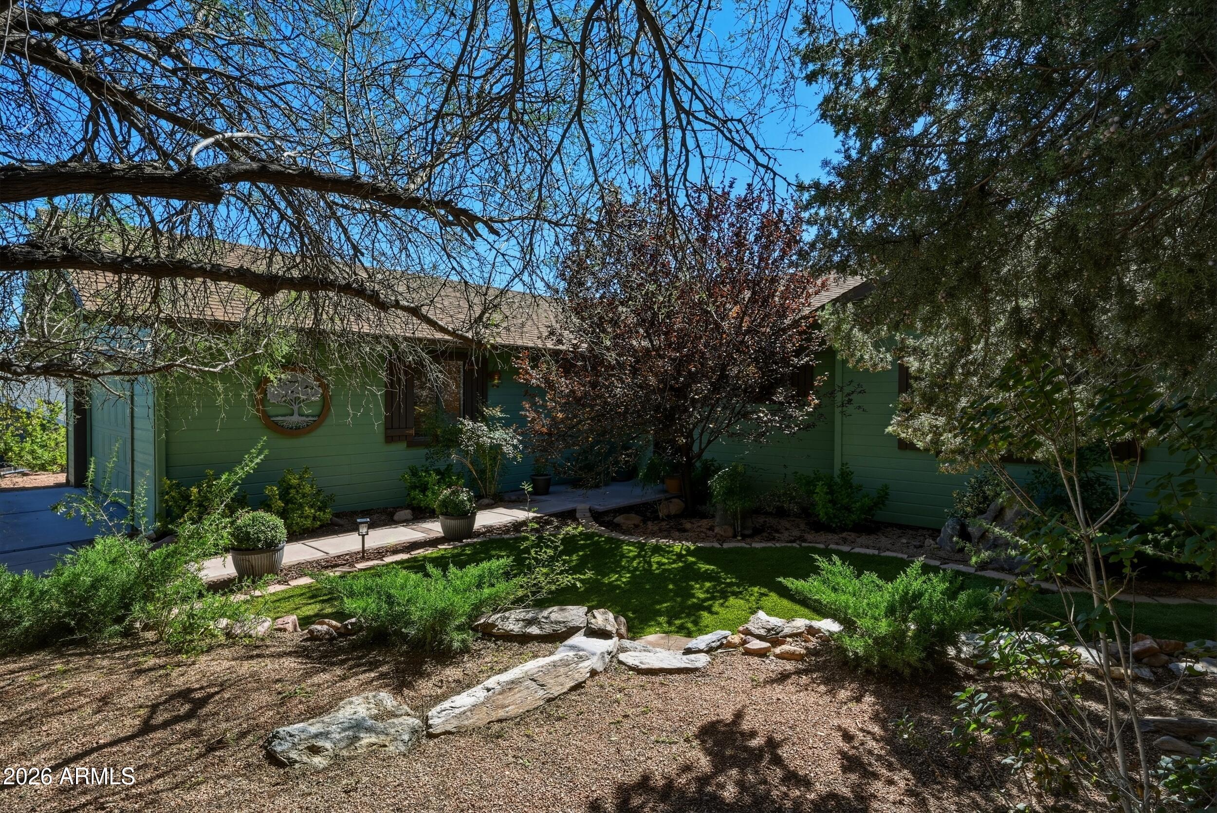 Homes for Sale in Queen Creek Arizona 4 132 W LUCKY Lane