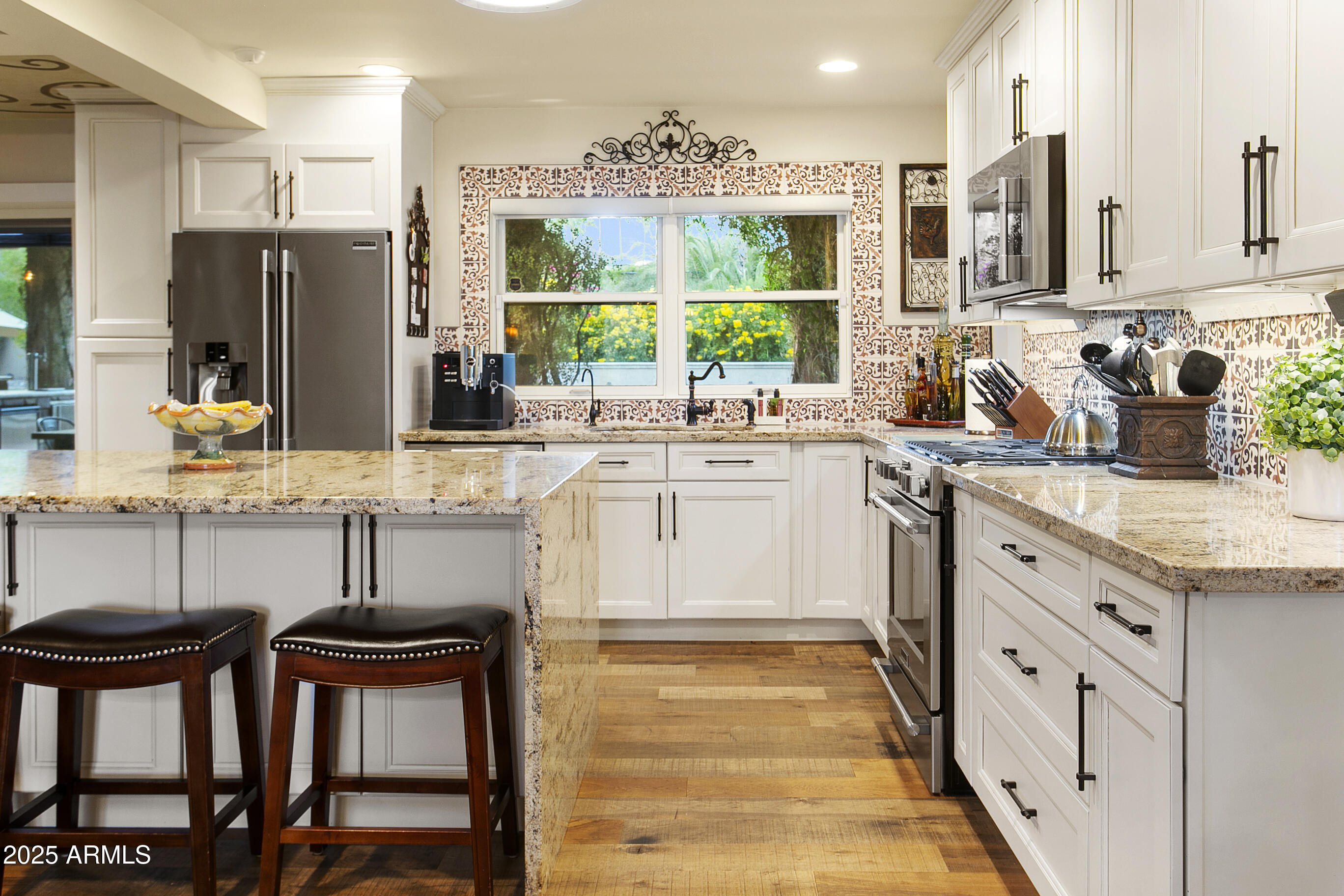 4836 E MOONLIGHT Way