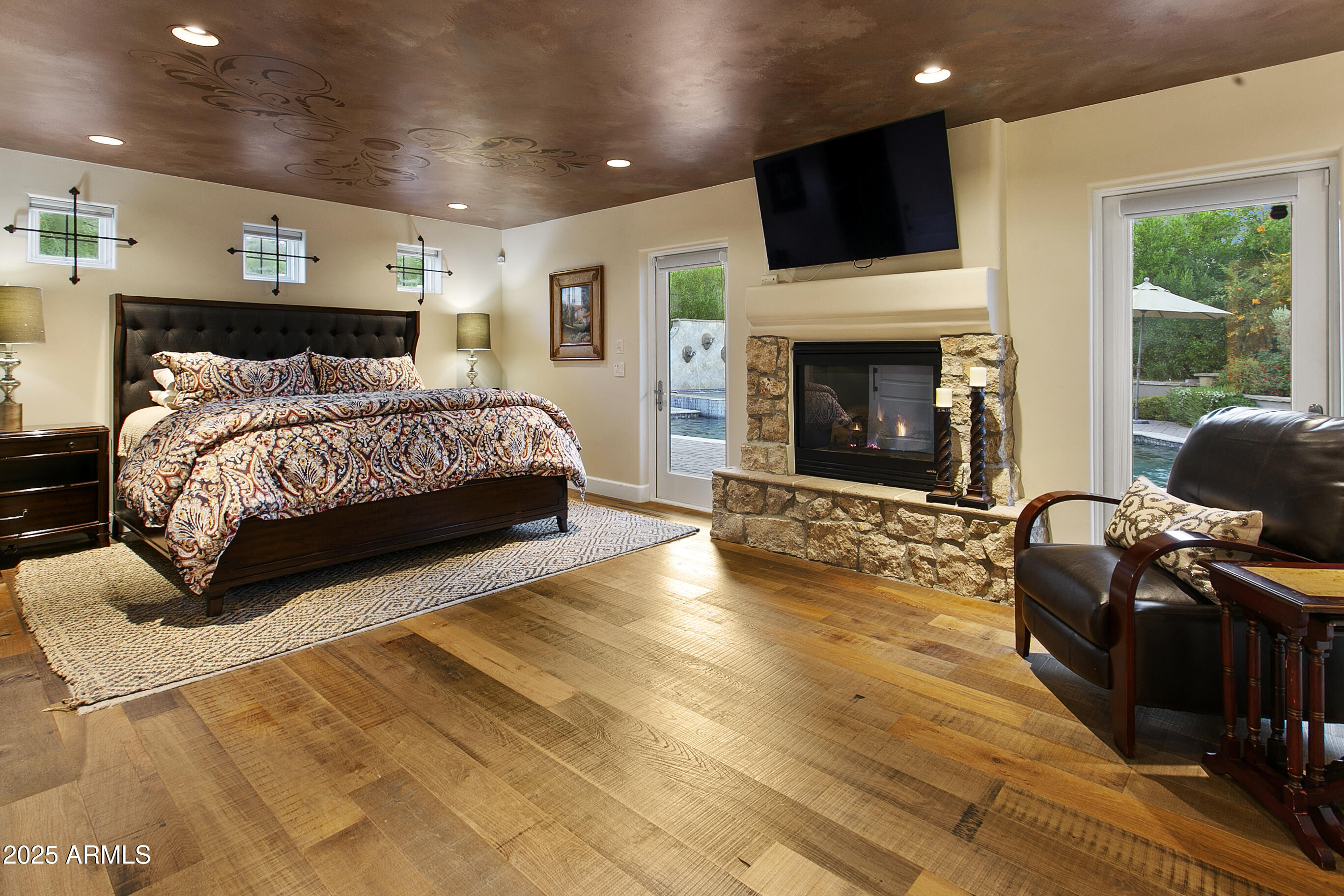 4836 E MOONLIGHT Way