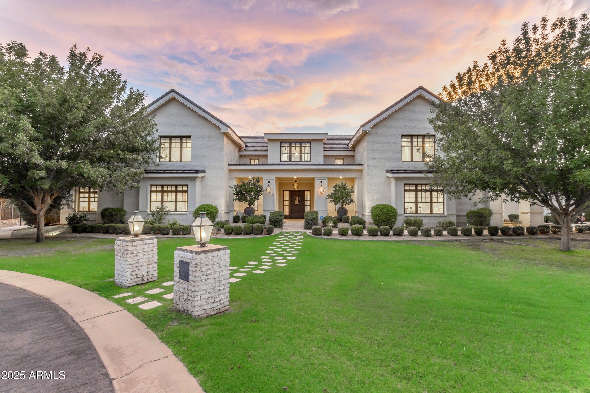 20406 E SUNSET Court