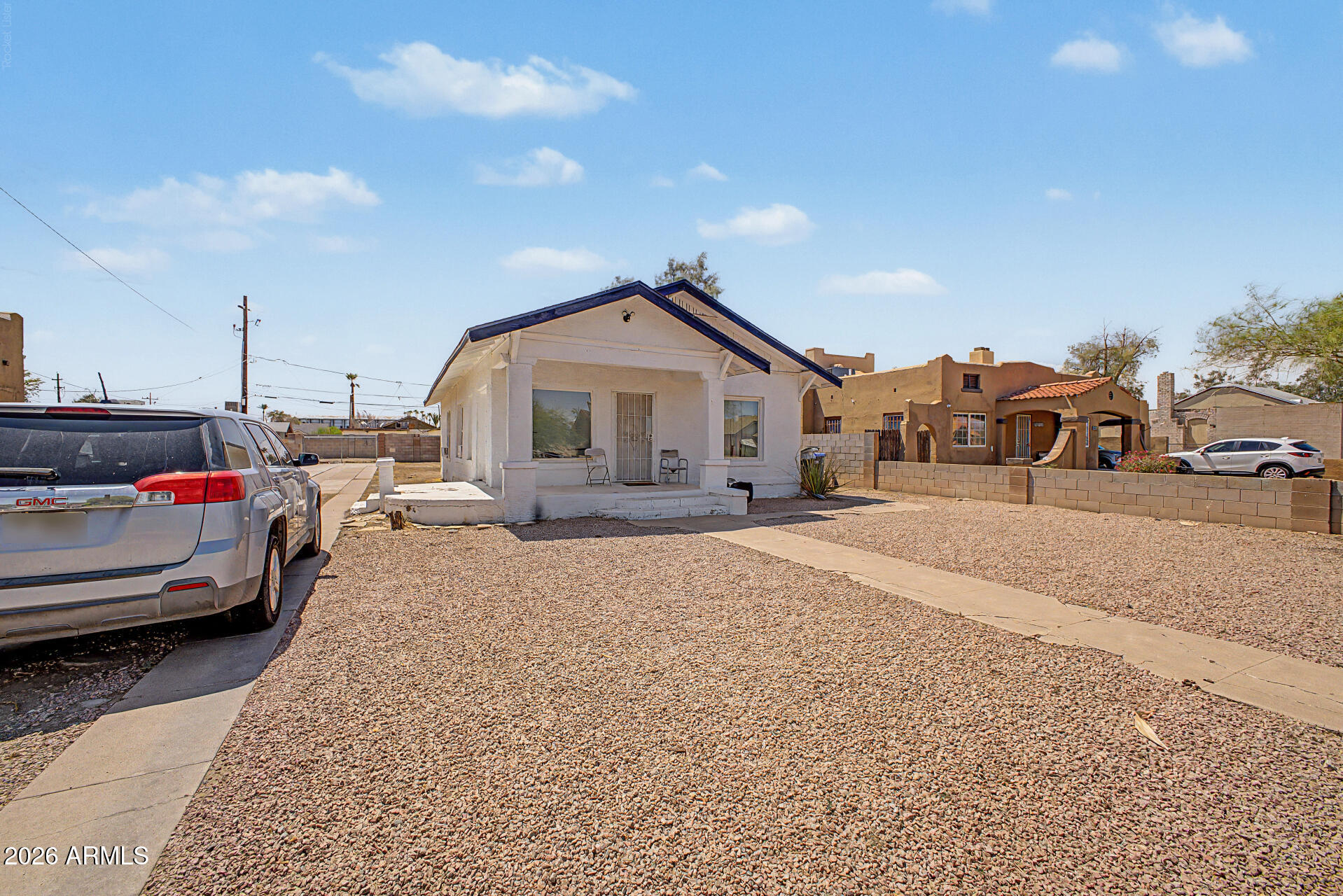 324 N 18TH Avenue