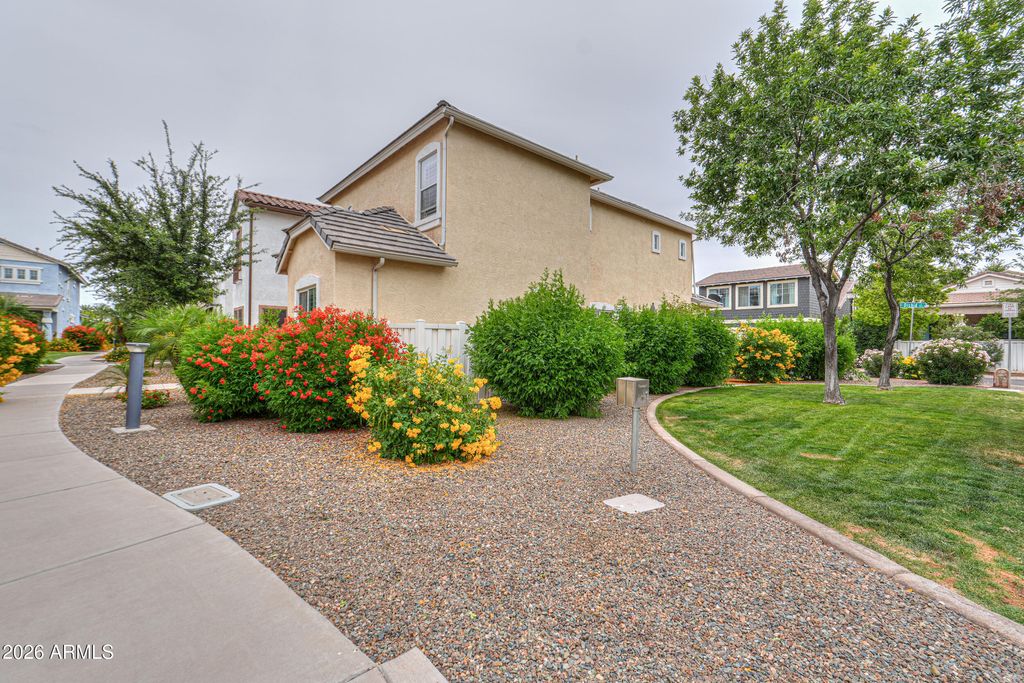 Photo of 3114 E Orchid Lane, Gilbert, AZ 85296 (MLS # 7021109)