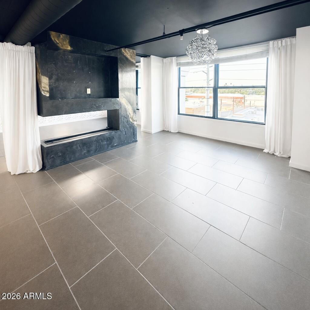 535 W Thomas Road Apt 513