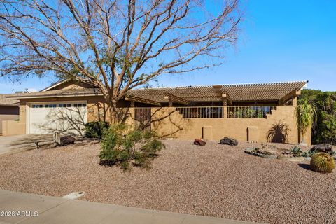 1752 LEISURE WORLD -- Mesa AZ 85206