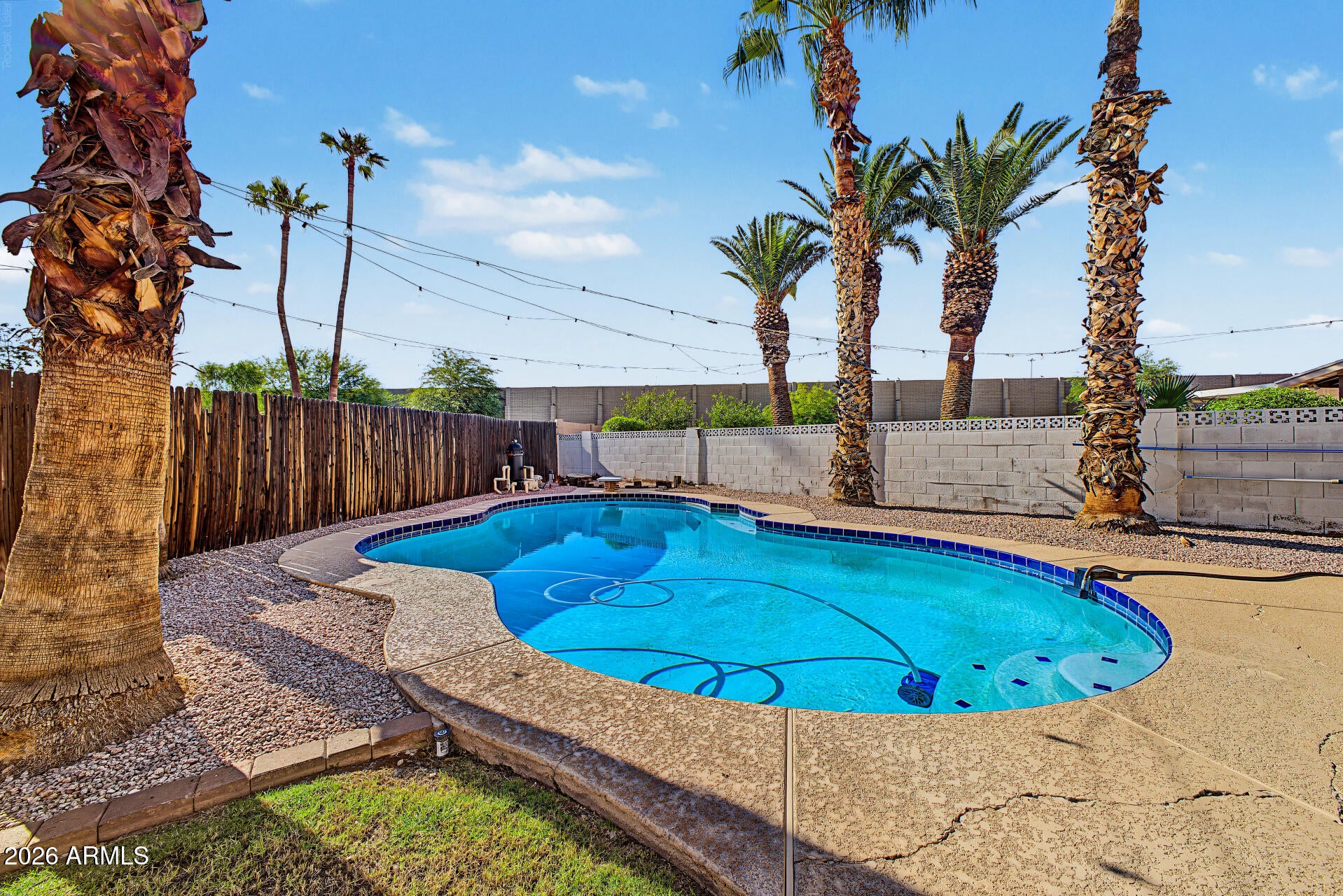 2361 E RIVIERA Drive