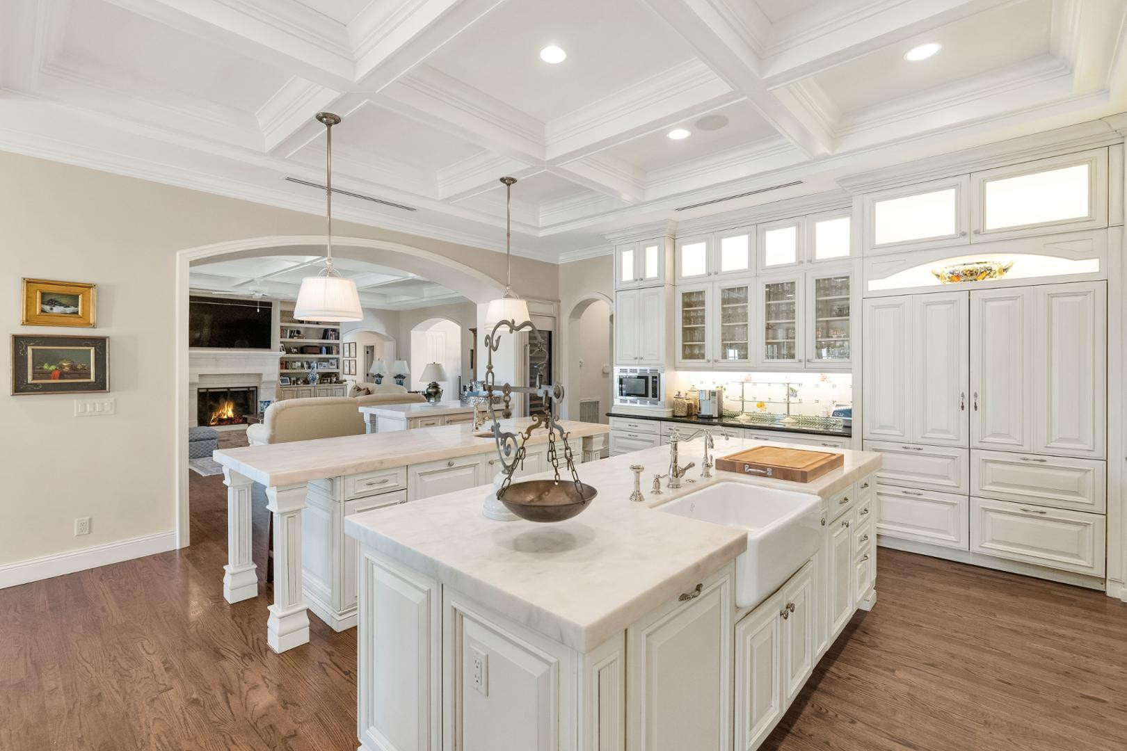 6248 E Montecito Avenue